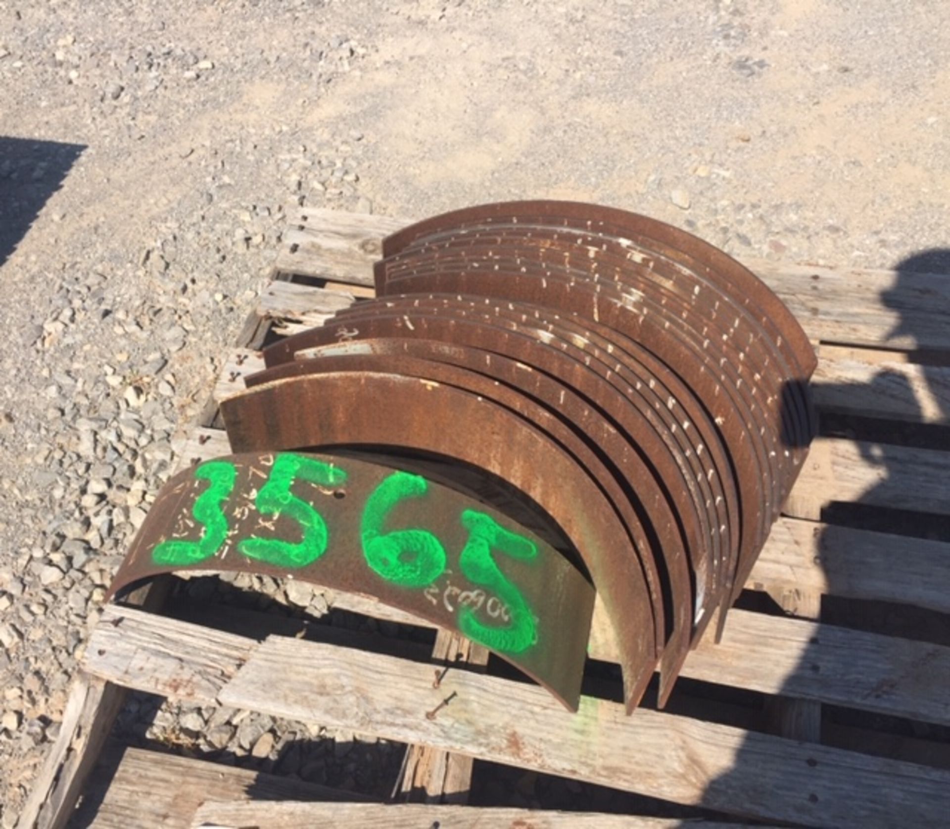 LOT CONSISTING OF: (APPROX. 19) REPAD,28.000" X 6.000" X 1/4" THK,ROLL TO FIT,24" O.D. CYLINDER,SA-