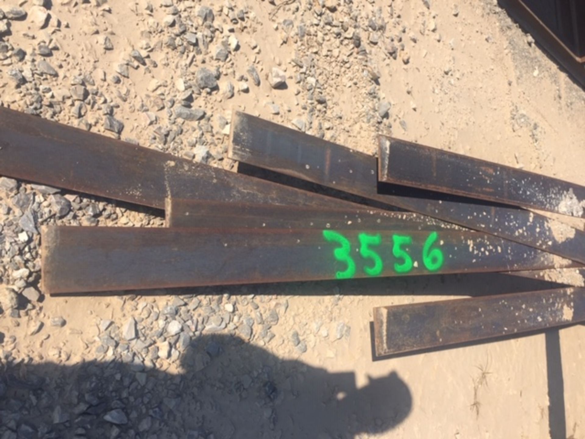 LOT CONSISTING OF: (APPROX. 1,396 LINEAR INCHES) BAR FLAT,1/4" X 6",SA-36,A6 (LOADING CHARGE $5) (