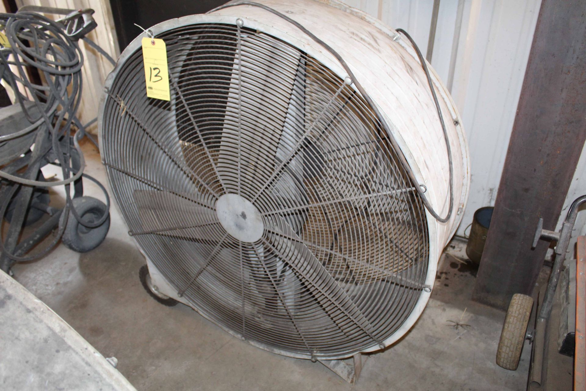 AIR CIRCULATOR FAN