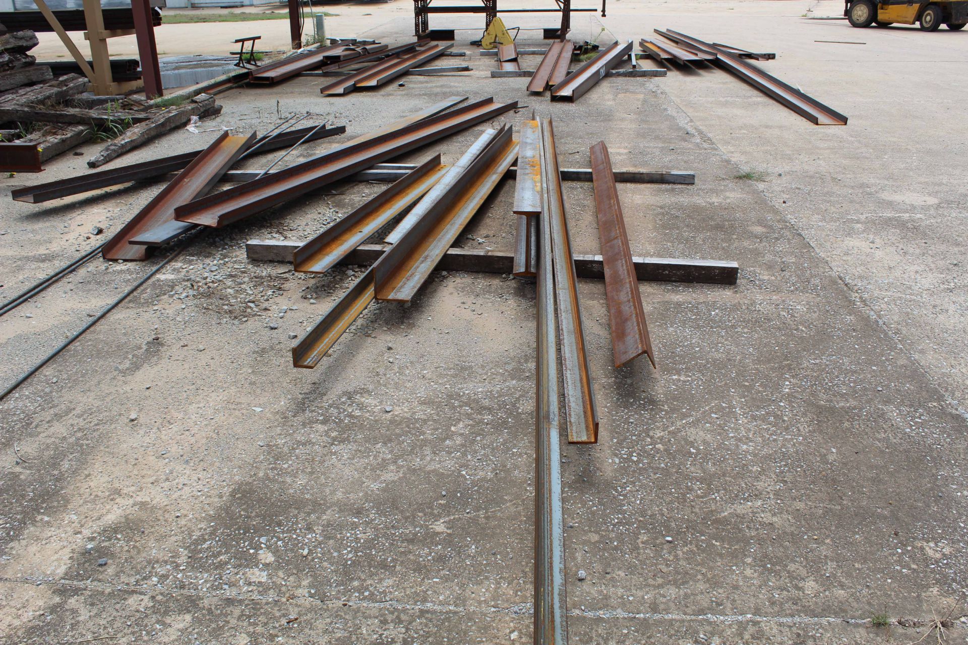 LOT OF RAW MATERIAL: steel channel & angle - Image 2 of 2