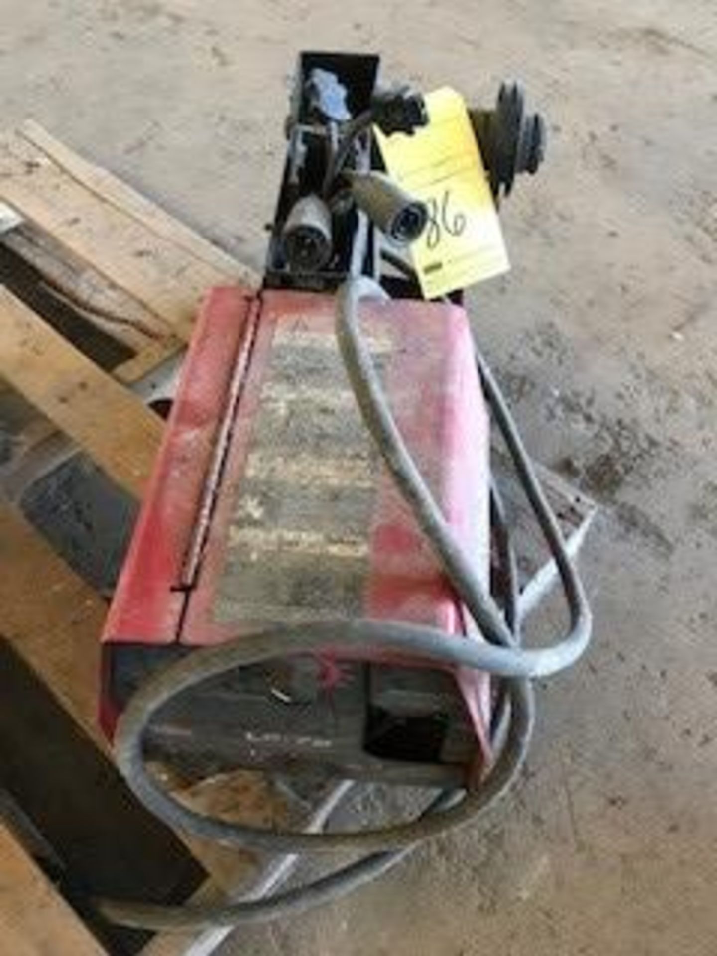 WIRE FEEDER, LINCOLN MDL. LF-72, S/N U1121209045