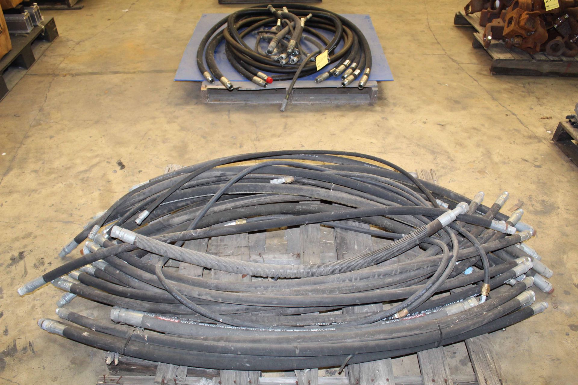 LOT OF HYDRAULIC HOSES (on two pallets) - Image 2 of 2