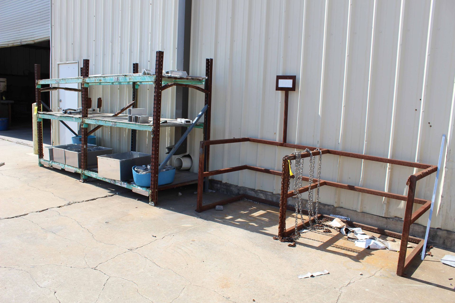 LOT CONSISTING OF: (2) pallet rack sections w/aluminum trailer parts & gas bottle storage racks