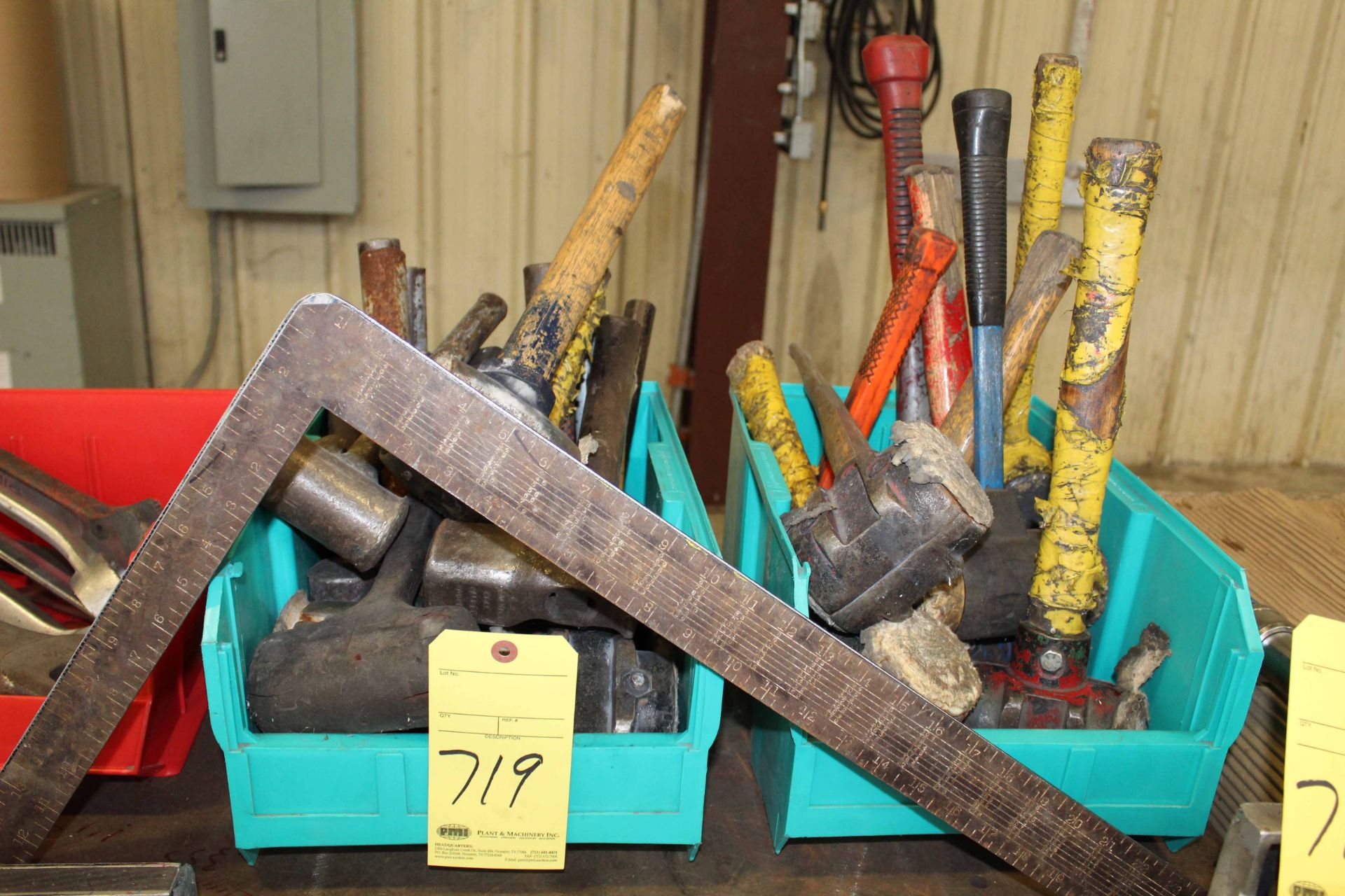 LOT CONSISTING OF: hammers & wrenches