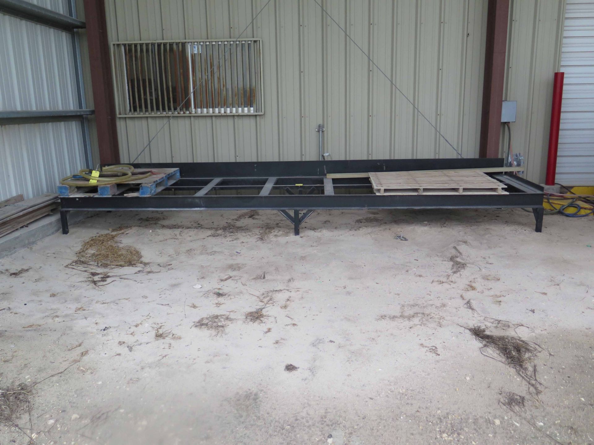 PALLET STORAGE RACK, 17' x 4'