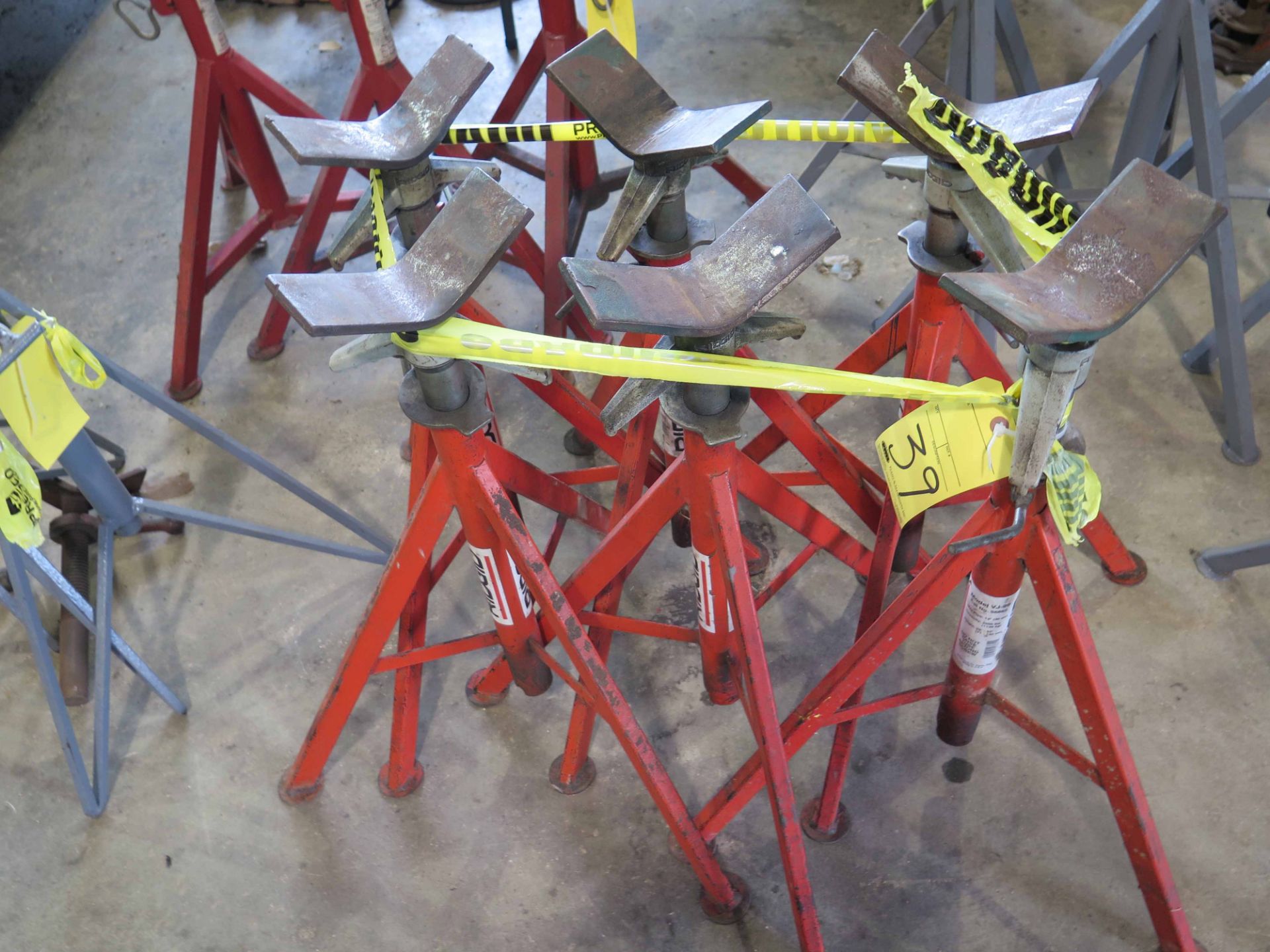 LOT OF JACK STANDS (6), RIDGID