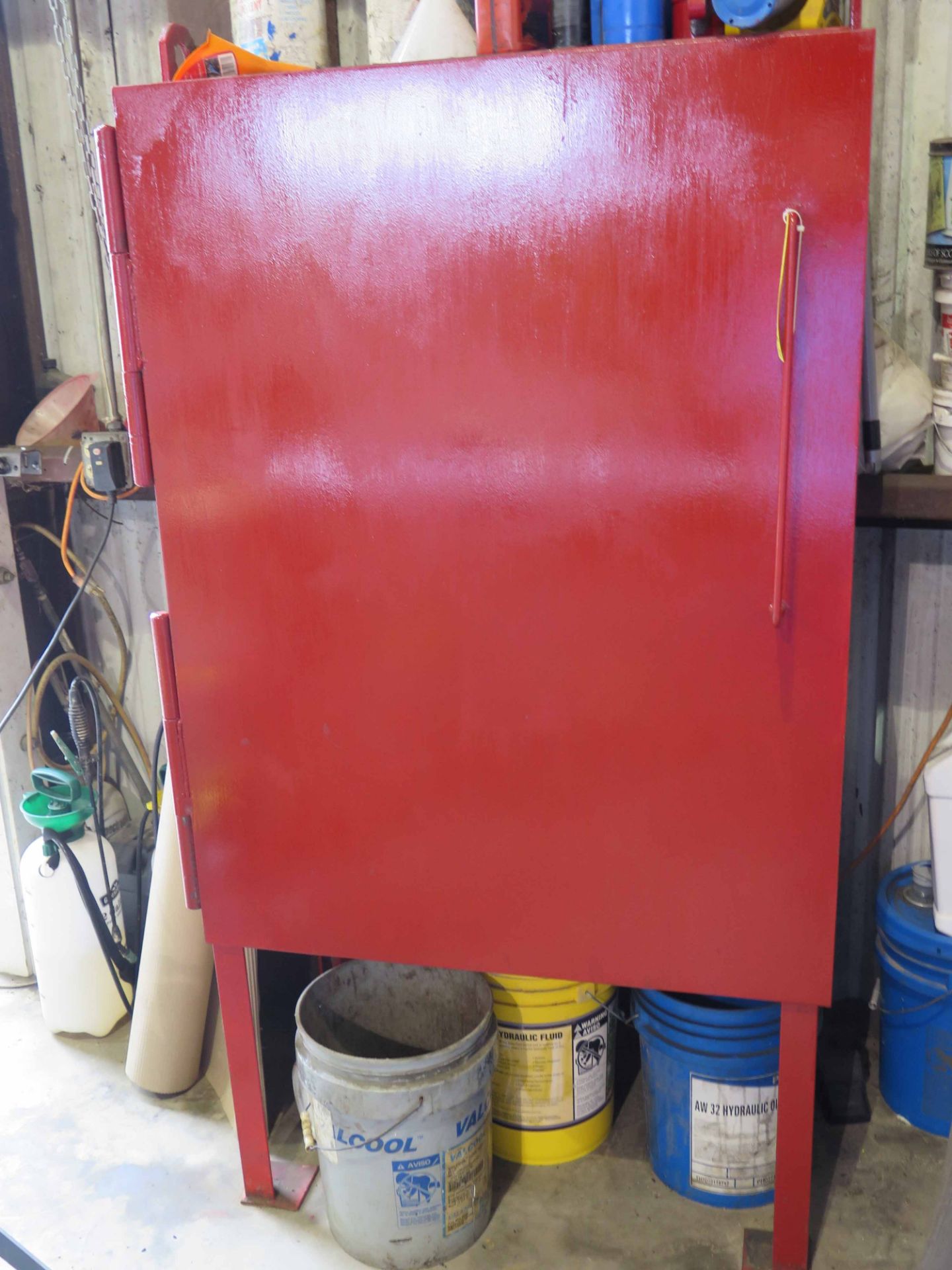 UPRIGHT STEEL CABINET, 36"W. x 18" dp. x 48" ht., 20" legs (contents not included)