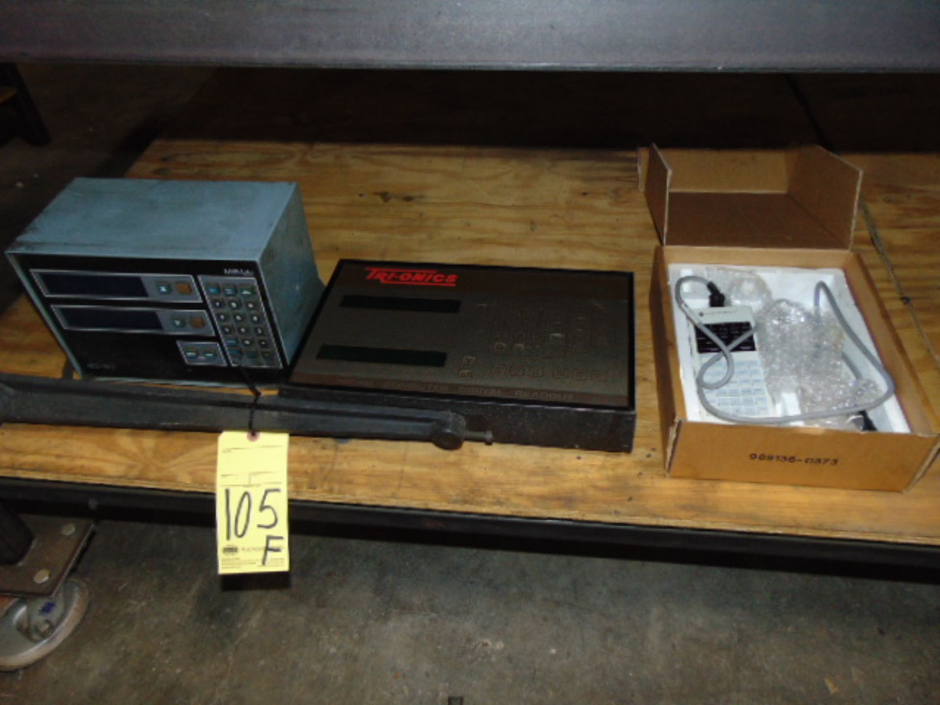 LOT CONSISTING OF: DIGITAL READOUTS (2) & MACHINE PROGRAMMER