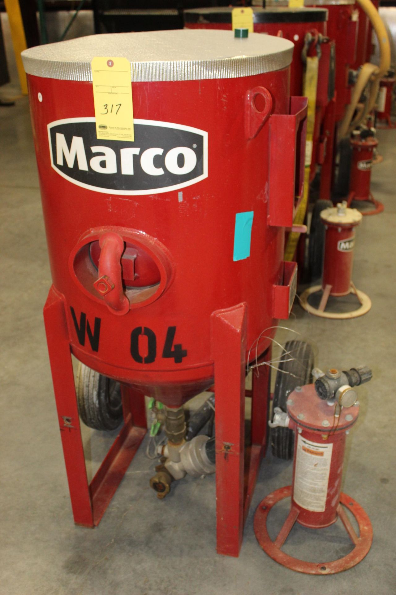 BLAST POT, MARCO, 150 PSI, w/accumulator