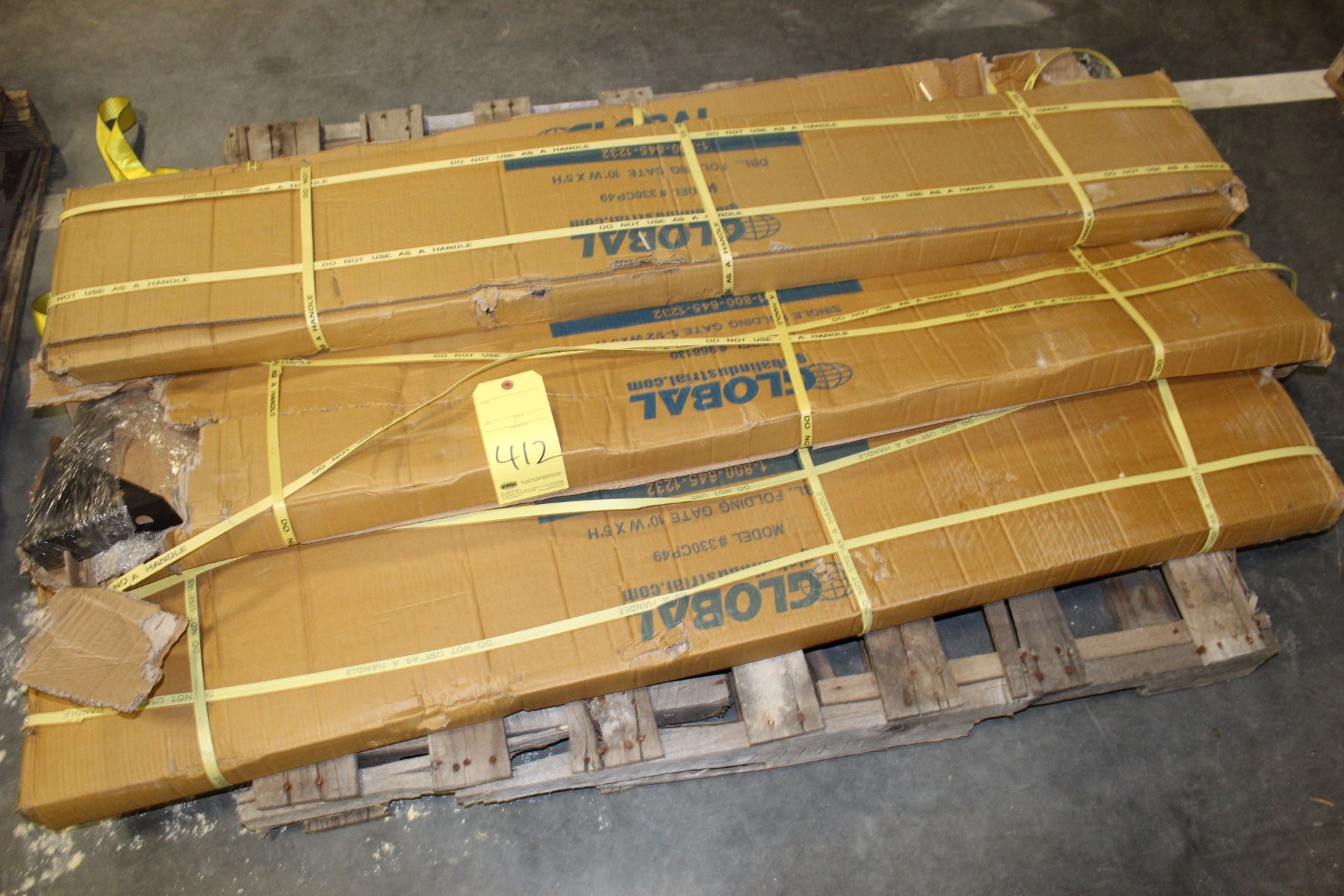 LOT OF FOLDING GATES, GLOBAL, 10'W. x 5' ht. (on one pallet)