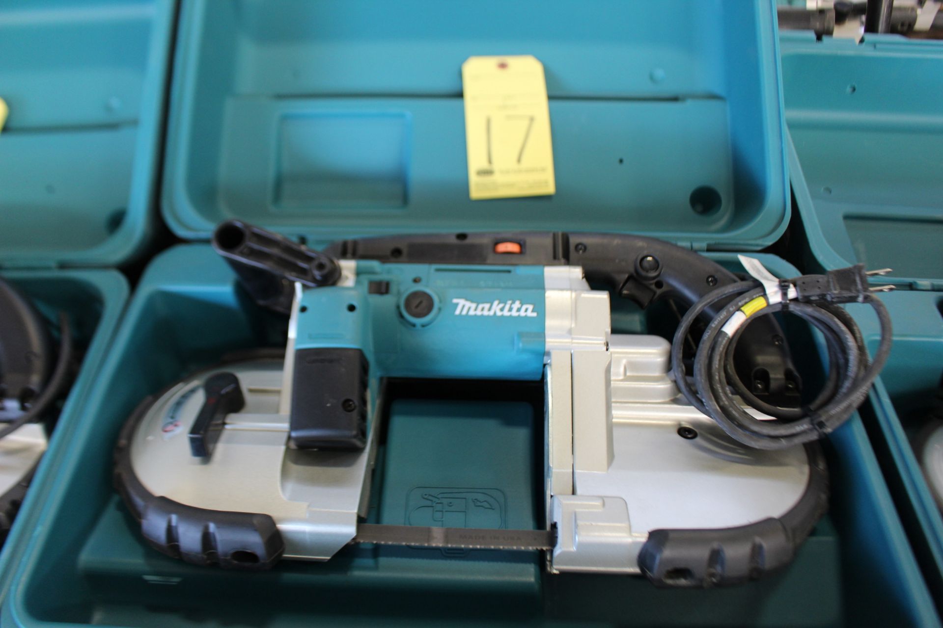 PORTABLE BANDSAW, MAKITA