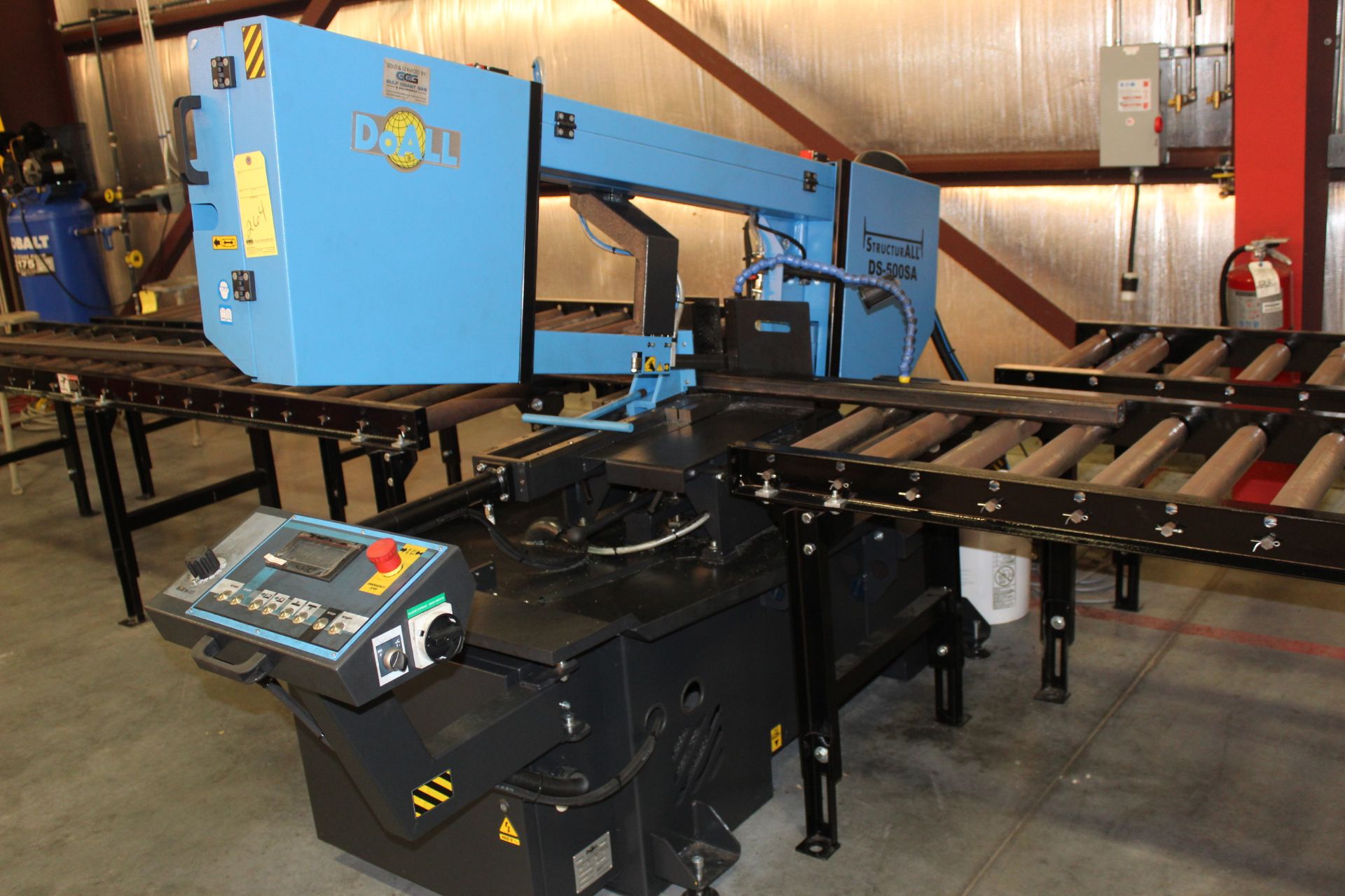 HORIZONTAL BANDSAW, DOALL MDL. DS-500SA, structural steel, w/infeed & outfeed conveyor