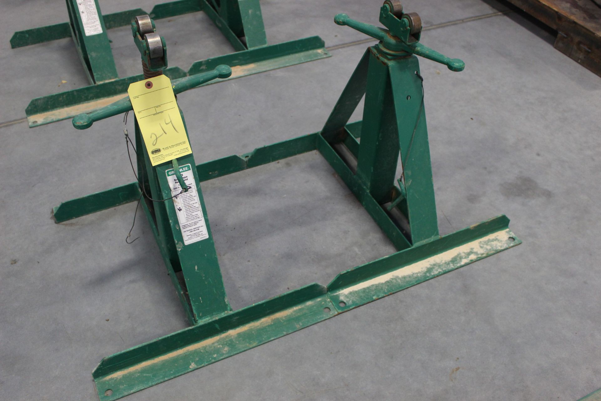 LOT OF SCREW TYPE REEL STANDS, GREENLEE MDL. 683 (one set)