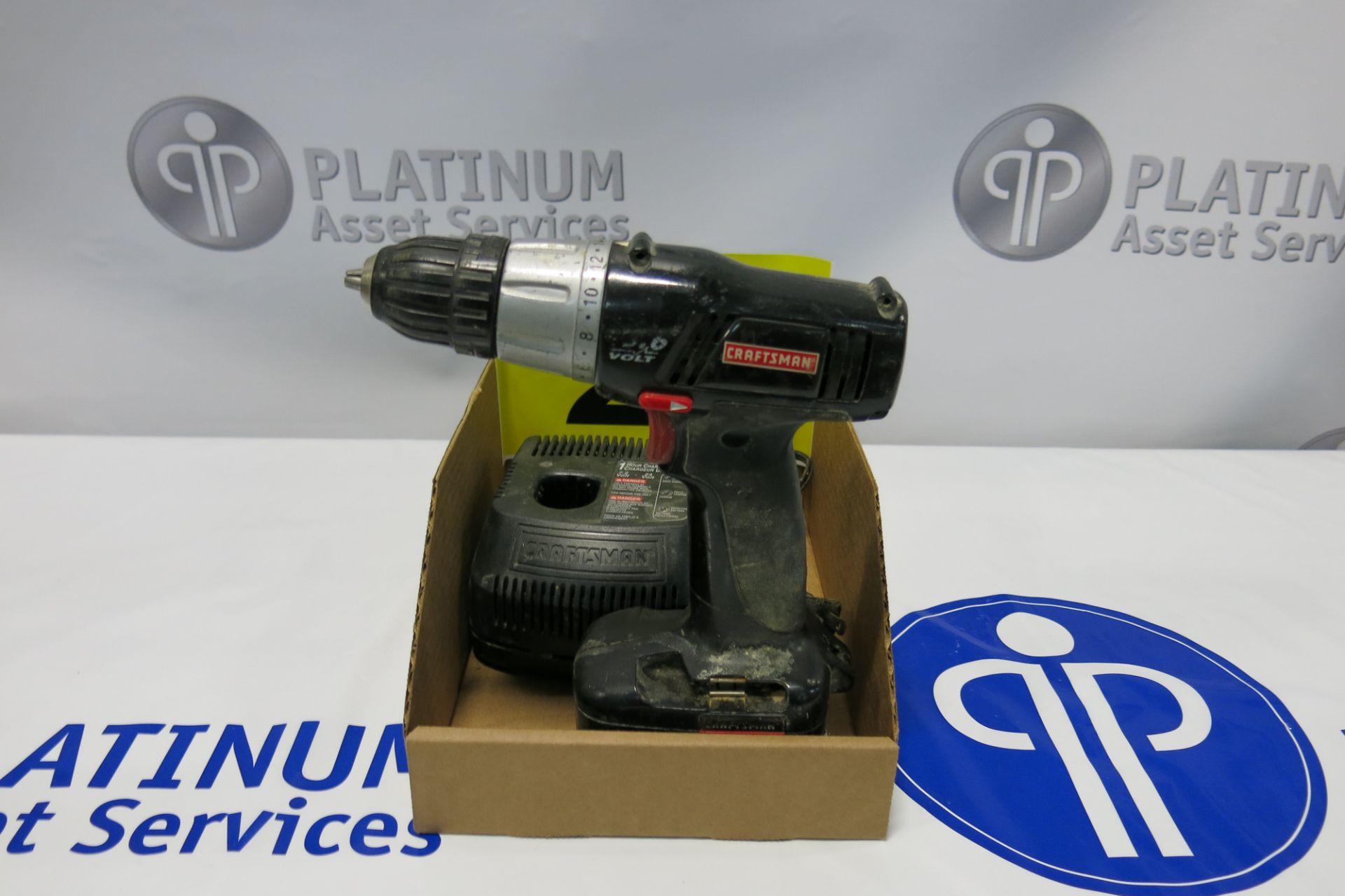 CRAFTSMAN, 973.225600, CORDLESS DRILL DRIVER WITH CHARGER - Image 2 of 5