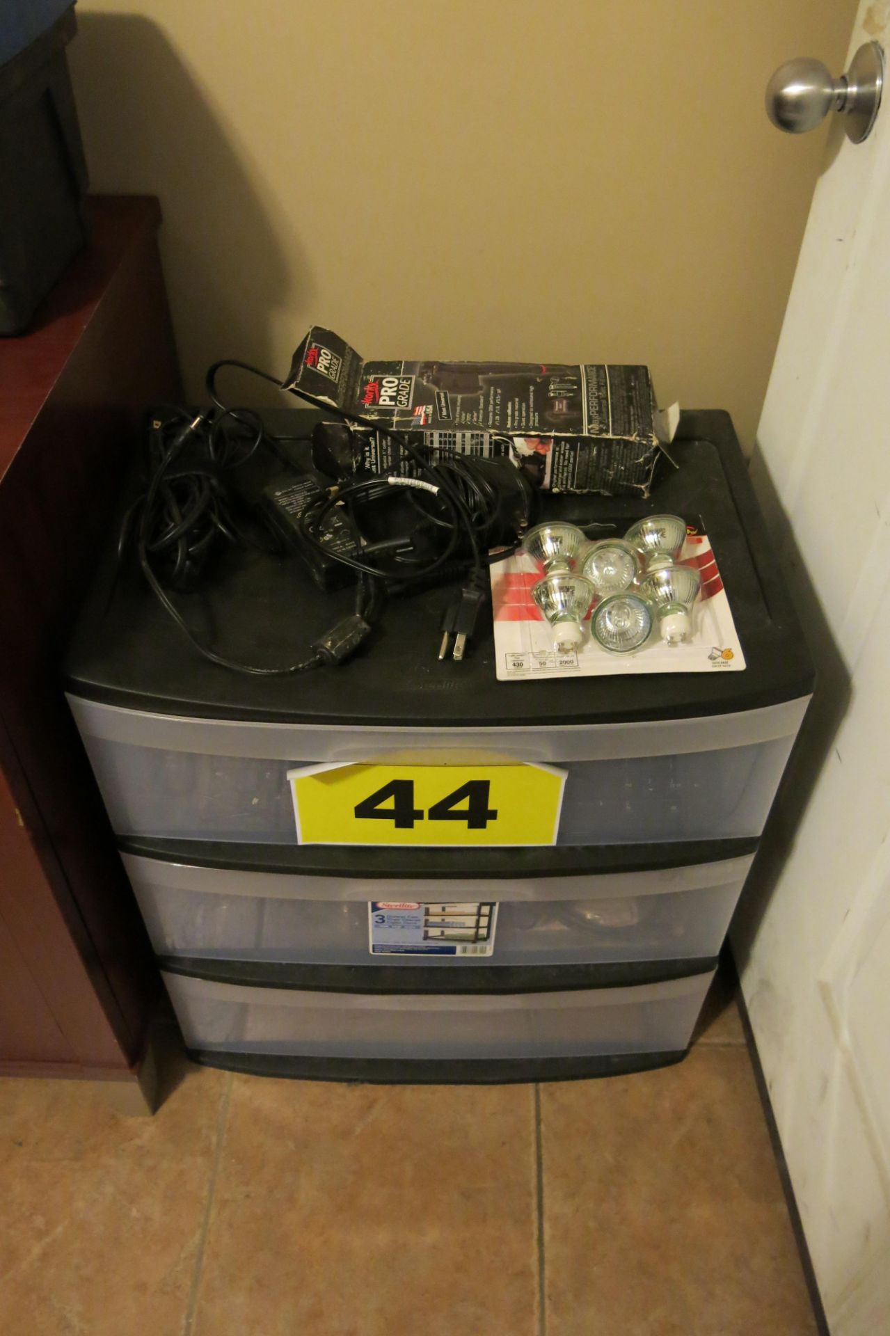 3 DRAWER, PLASTIC CABINET WITH CONTENTS