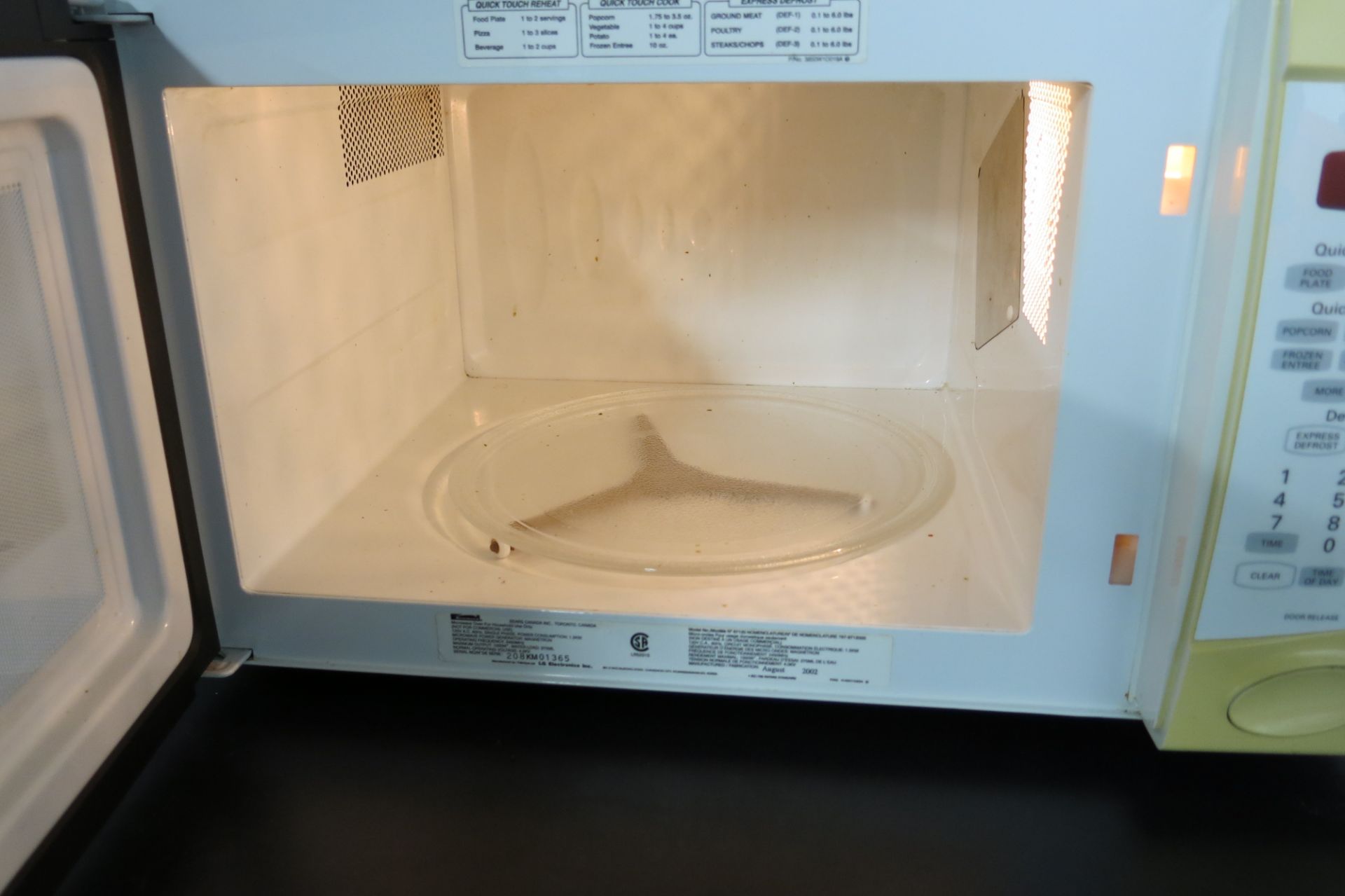 KENMORE, WHITE, MICROWAVE - Image 2 of 2