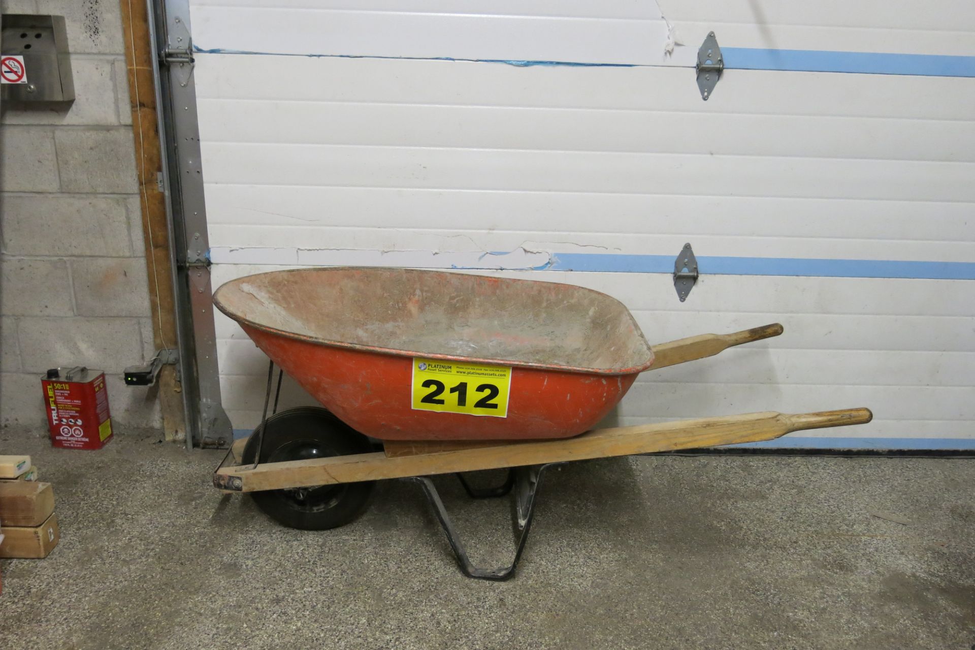 WHEELBARROW