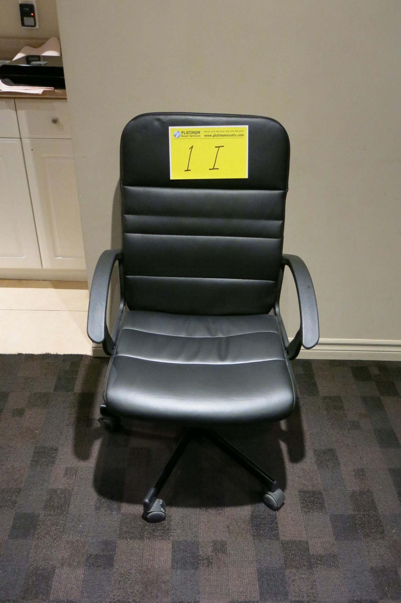 BLACK LEATHER BOARDROOM CHAIR ON WHEELS