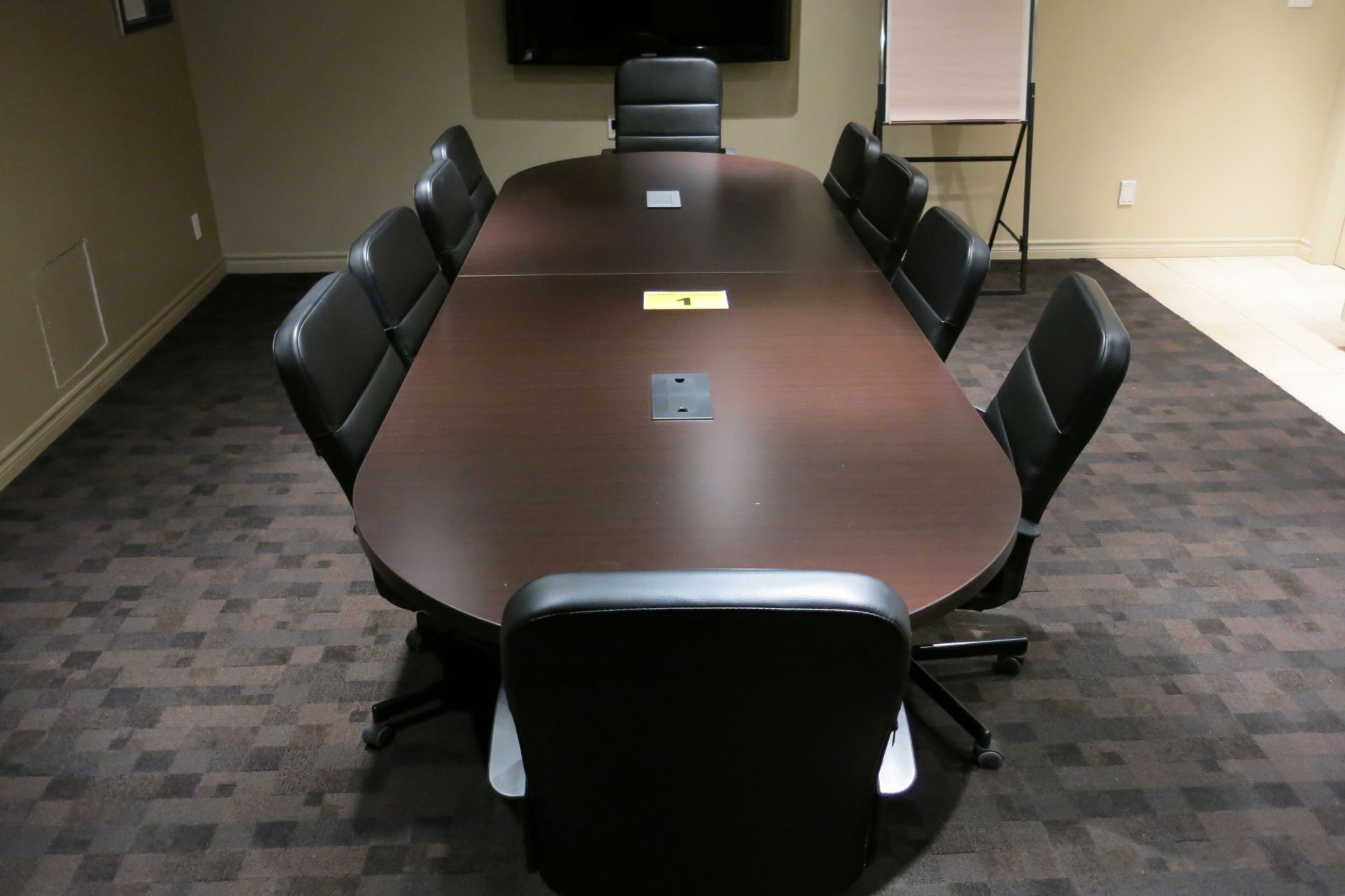 MAHOGANY BOARDROOM TABLE (TABLE ONLY) - Image 2 of 7