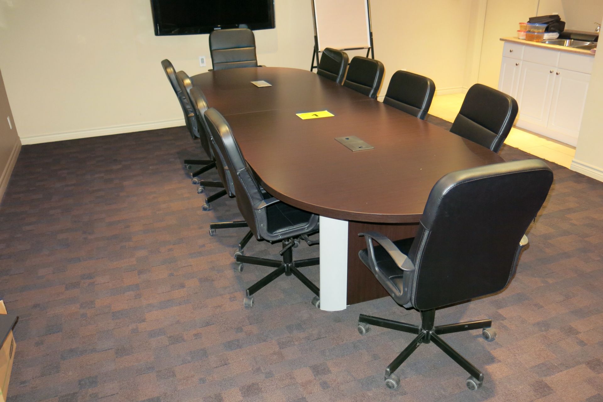 MAHOGANY BOARDROOM TABLE (TABLE ONLY) - Image 5 of 7