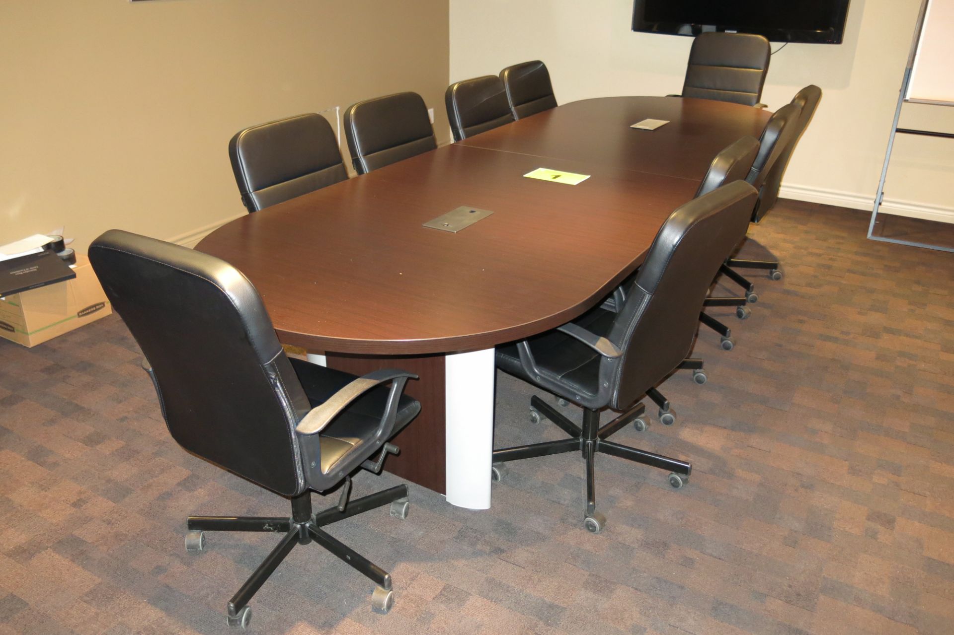 MAHOGANY BOARDROOM TABLE (TABLE ONLY) - Image 3 of 7