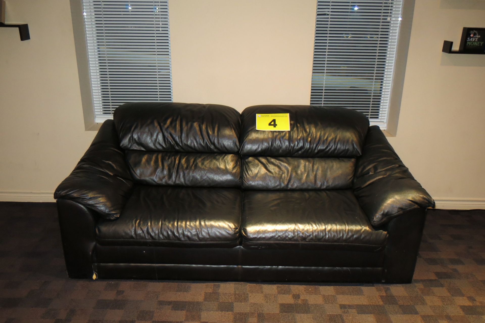 BLACK LEATHER COUCH