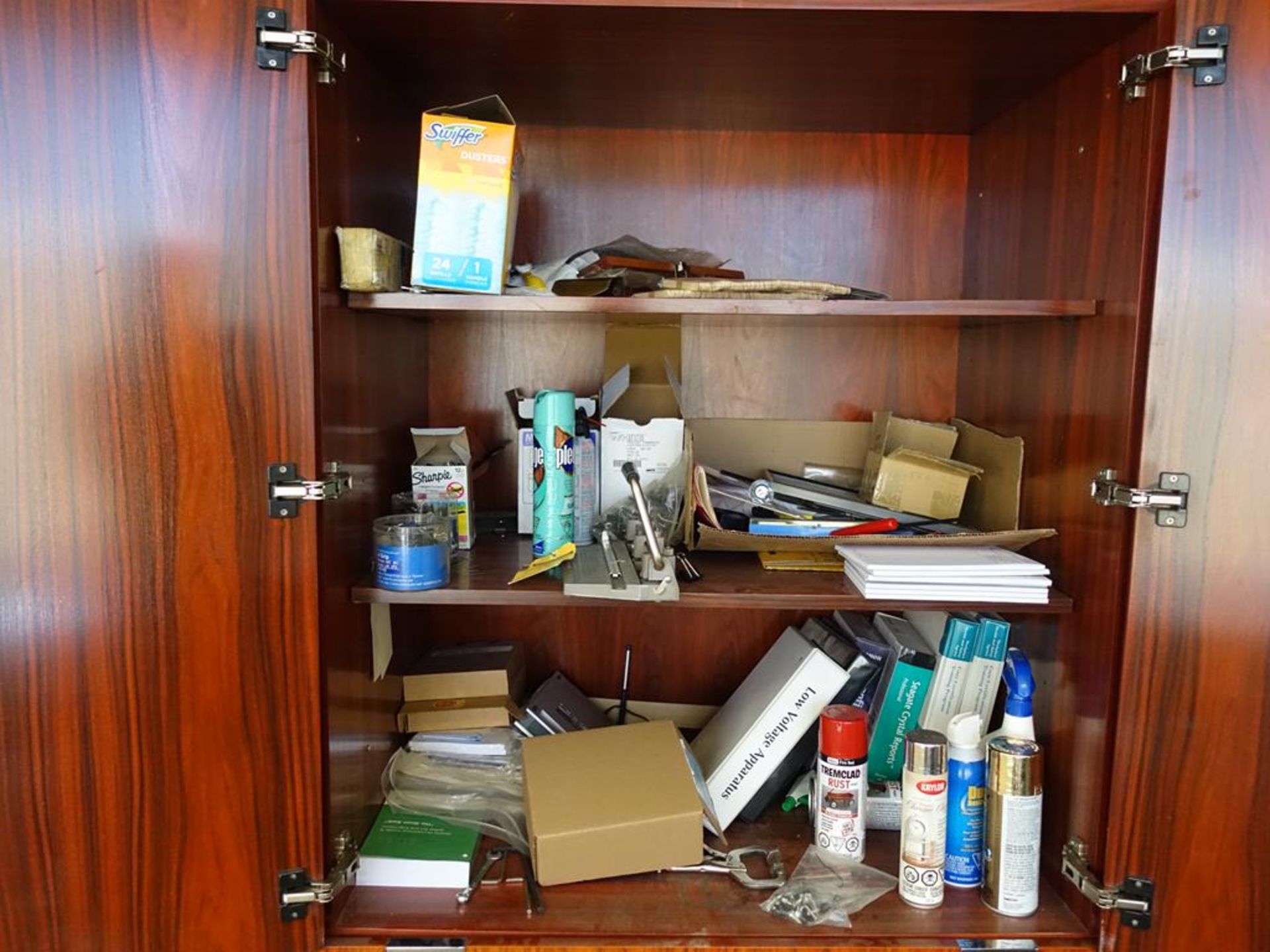 CONTENTS OF SUPPLY CABINET