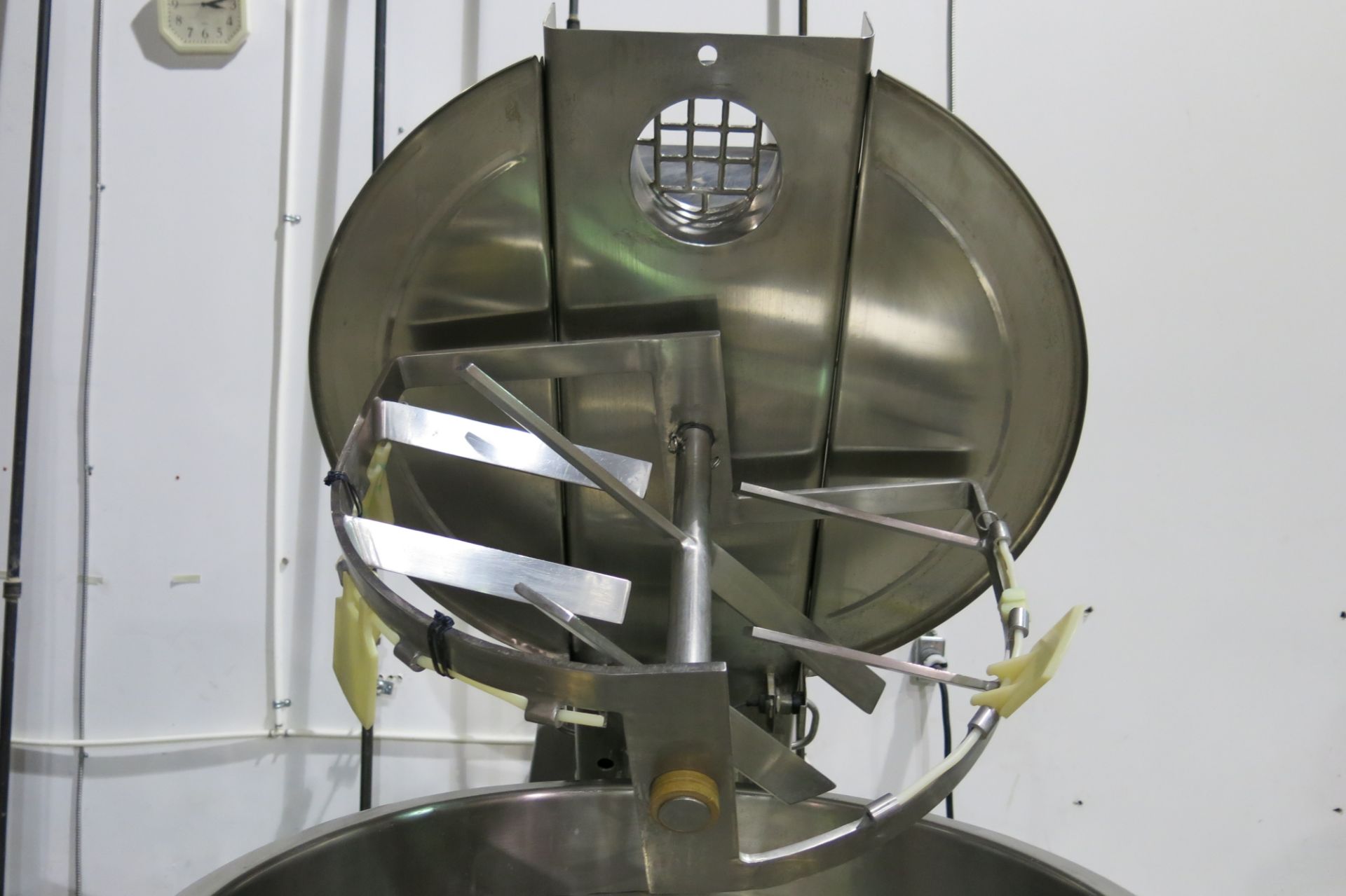 LEE, 50D9MT, STAINLESS STEEL, 50 GALLON, DOUBLE MOTION, JACKETED, VACUUM MIXING KETTLE - Image 10 of 17