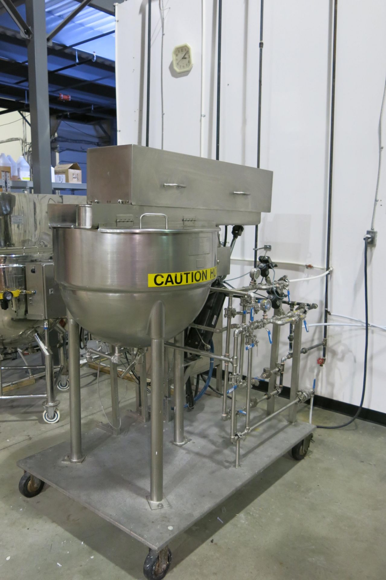 LEE, 50D9MT, STAINLESS STEEL, 50 GALLON, DOUBLE MOTION, JACKETED, VACUUM MIXING KETTLE - Image 3 of 17