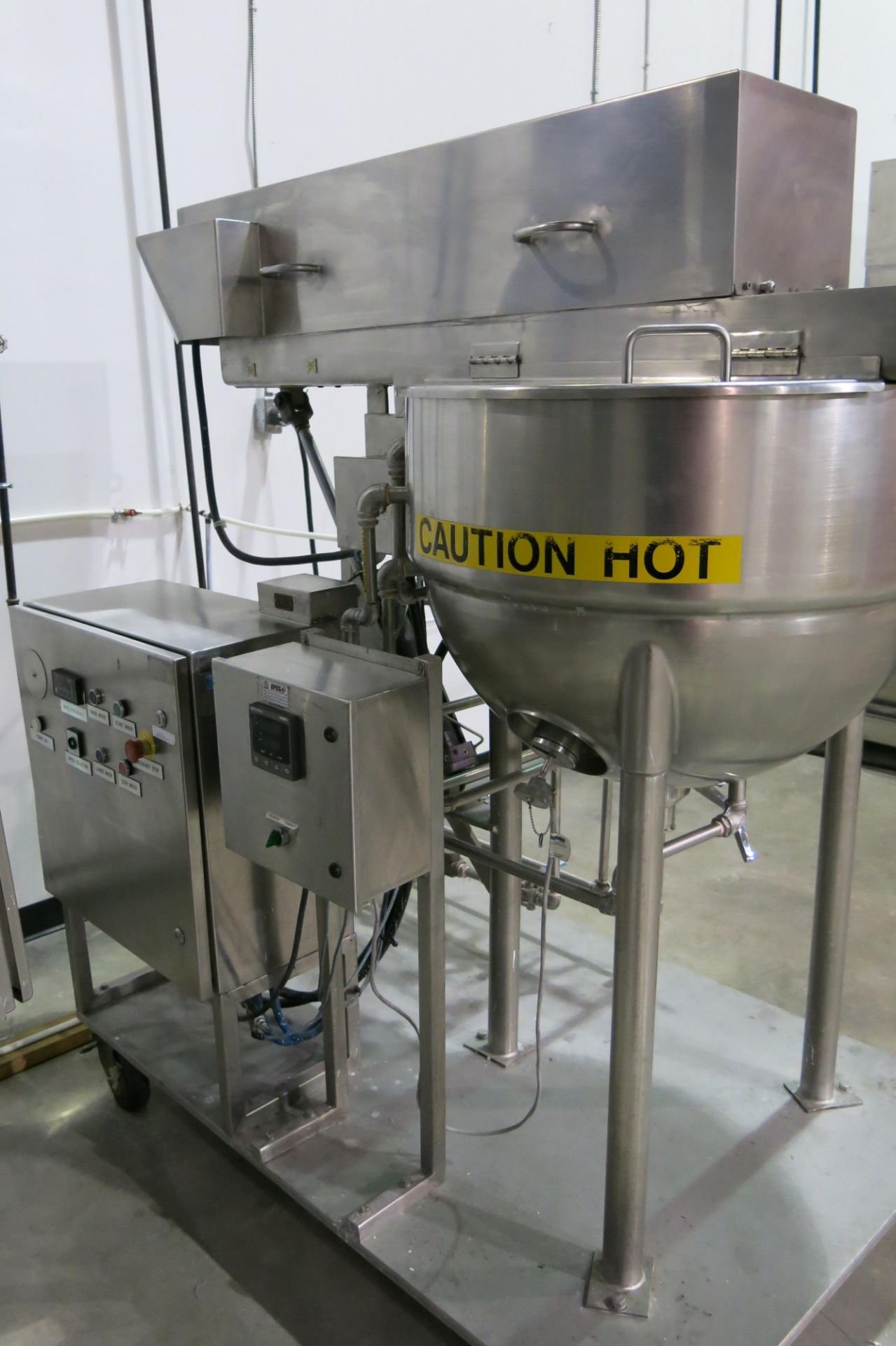 LEE, 50D9MT, STAINLESS STEEL, 50 GALLON, DOUBLE MOTION, JACKETED, VACUUM MIXING KETTLE