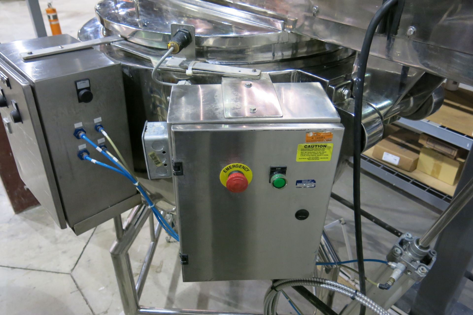 HYDRATEC PROCESS STAINLESS STEEL, DOUBLE MOTION SCRAPE SURFACE AGITATED JACKETED KETTLE. - Image 9 of 13