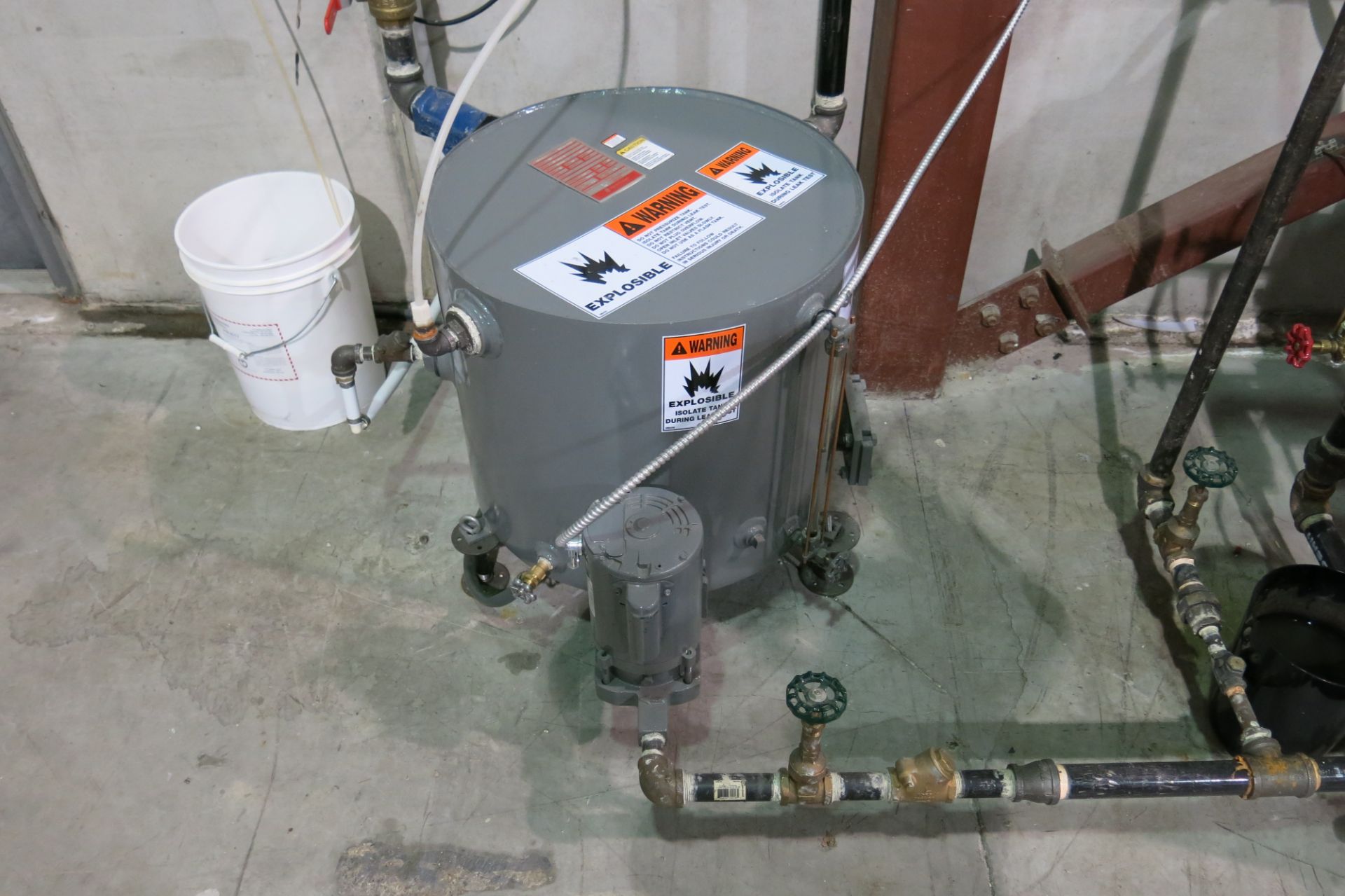 US BOILER COMPANY, PIN5SNI-ME2, 86,000 BTU, NATURAL GAS BOILER, 2013, S/N 65409684, CONDENSATE - Image 6 of 11