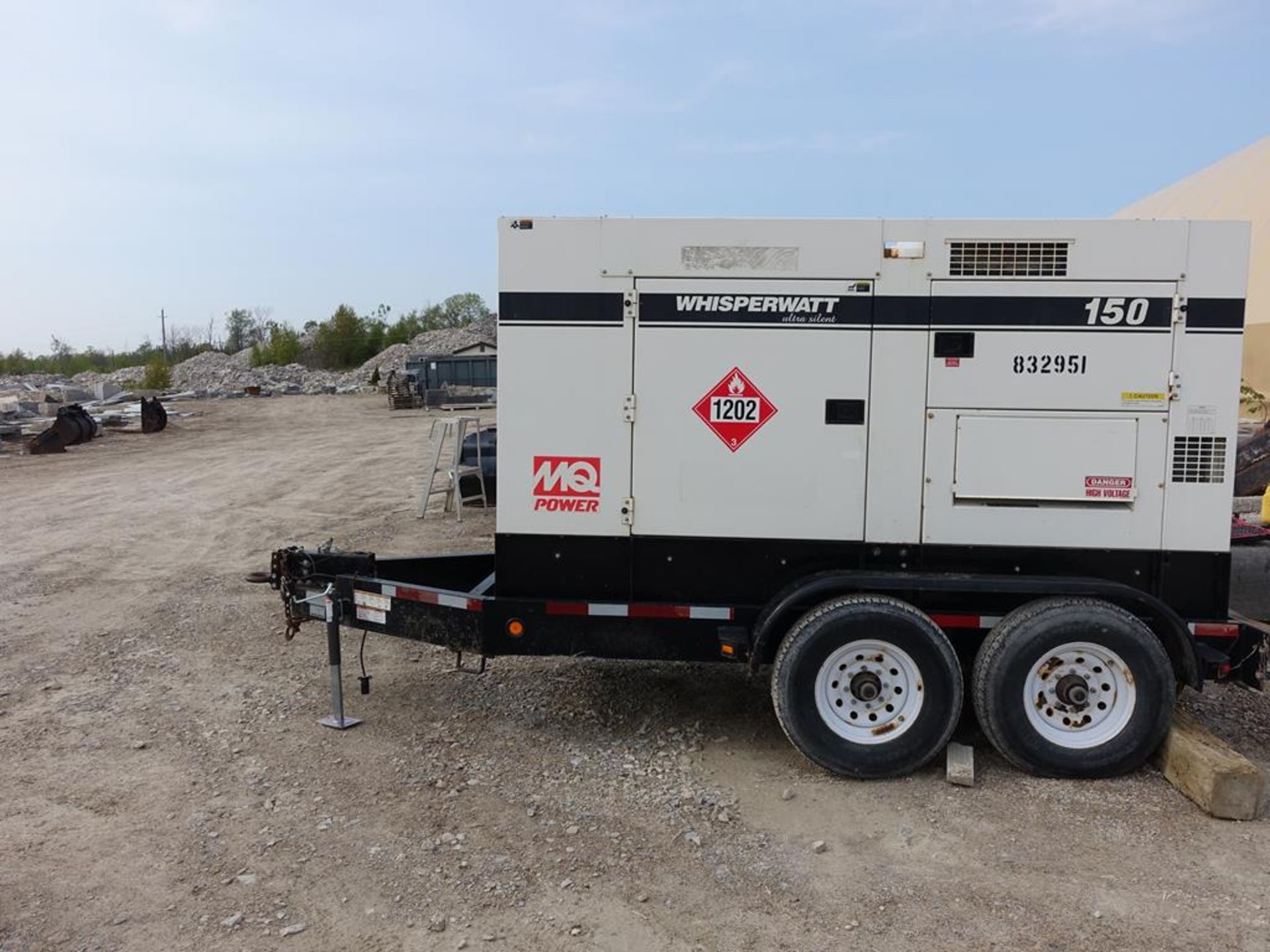 MULTIQUIP, WHISPERWATT, ULTRA SILENT, 150 KVA, TRAILER MOUNTED, DIESEL GENERATOR, 2335 HOURS, 2015 - Image 2 of 15