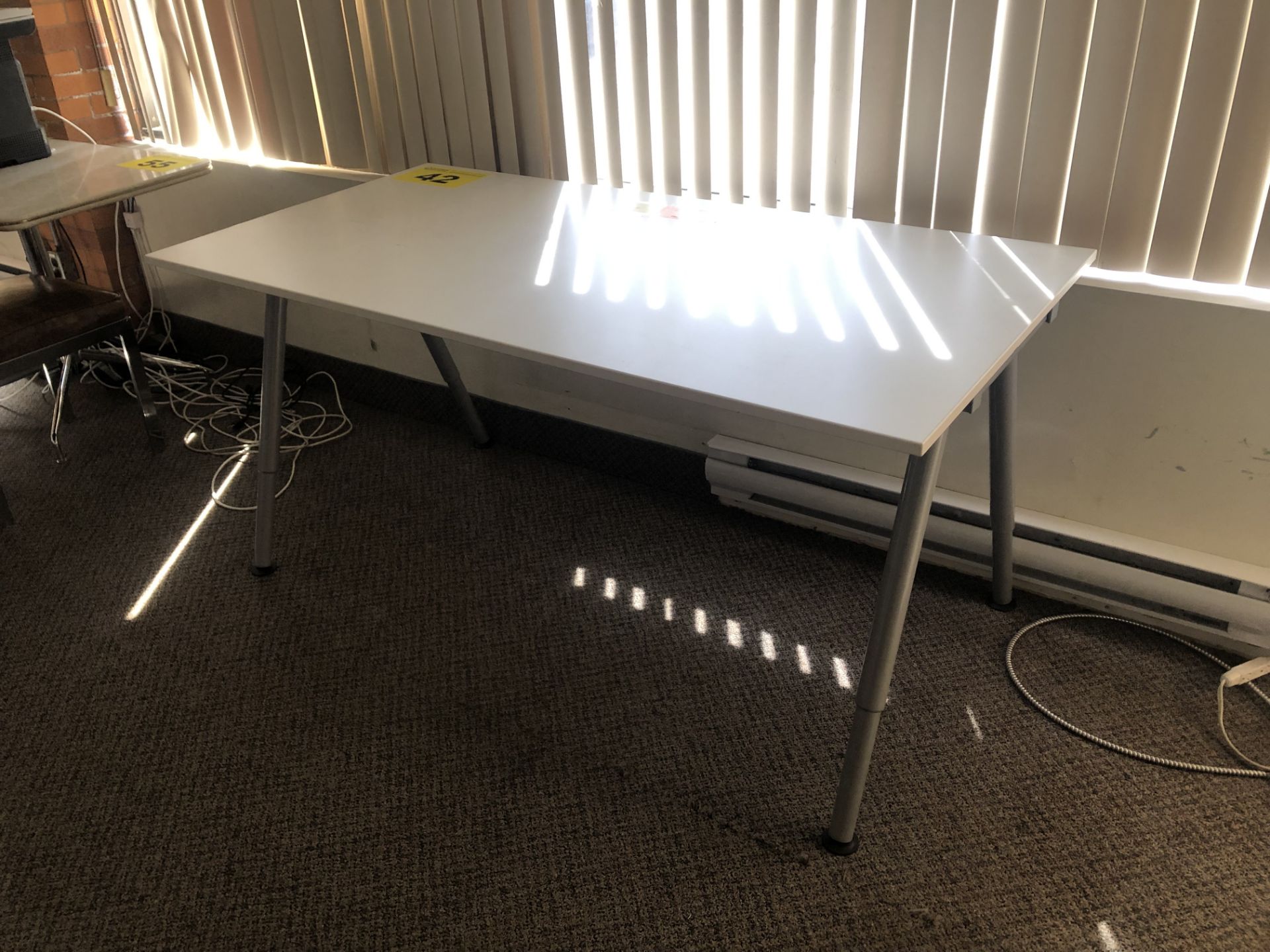 WHITE DESK WITH METAL LEGS