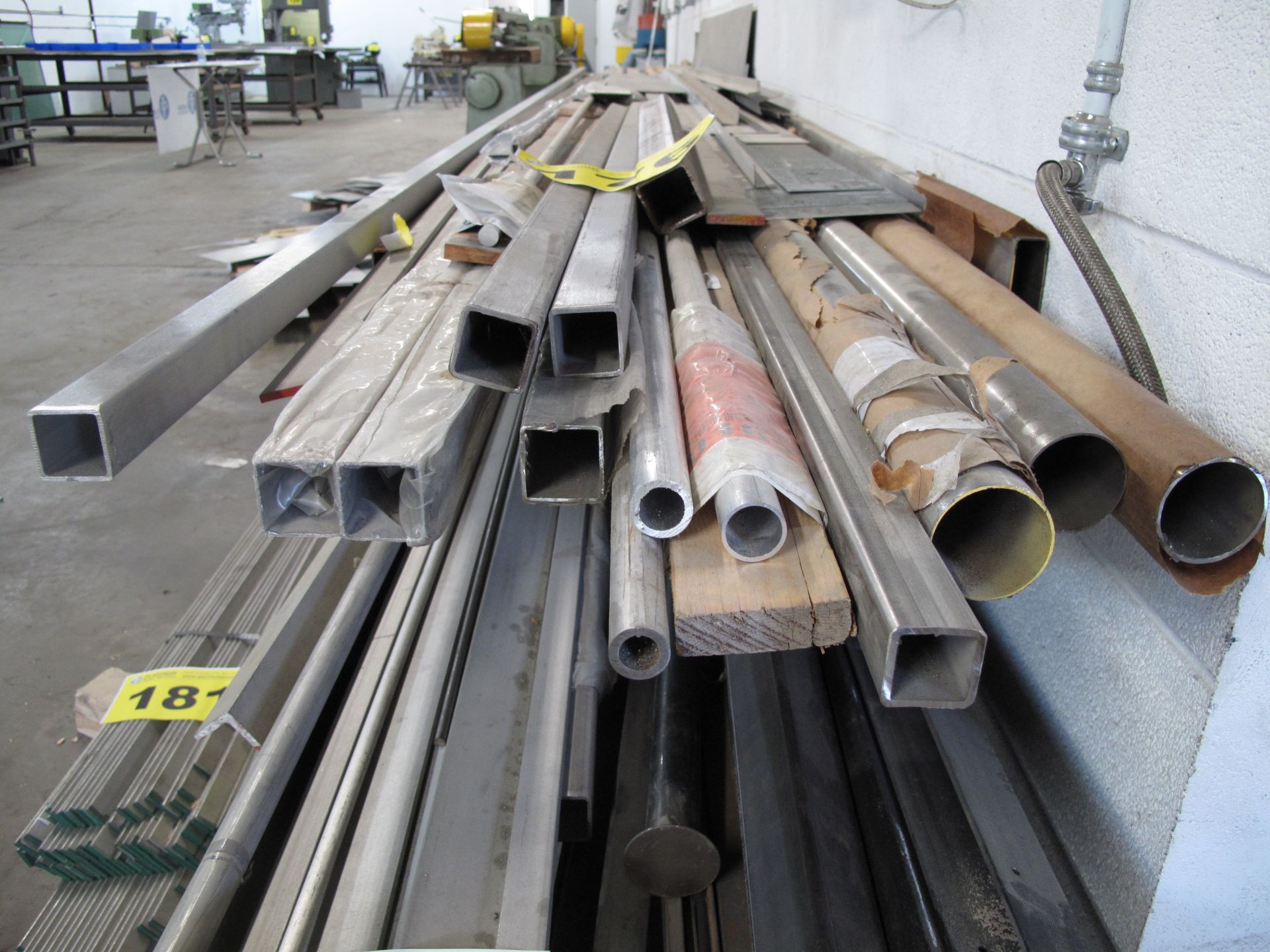 LOT OF STAINLESS SHEETS, SQUARE TUBE & FLAT STOCK - Image 2 of 3