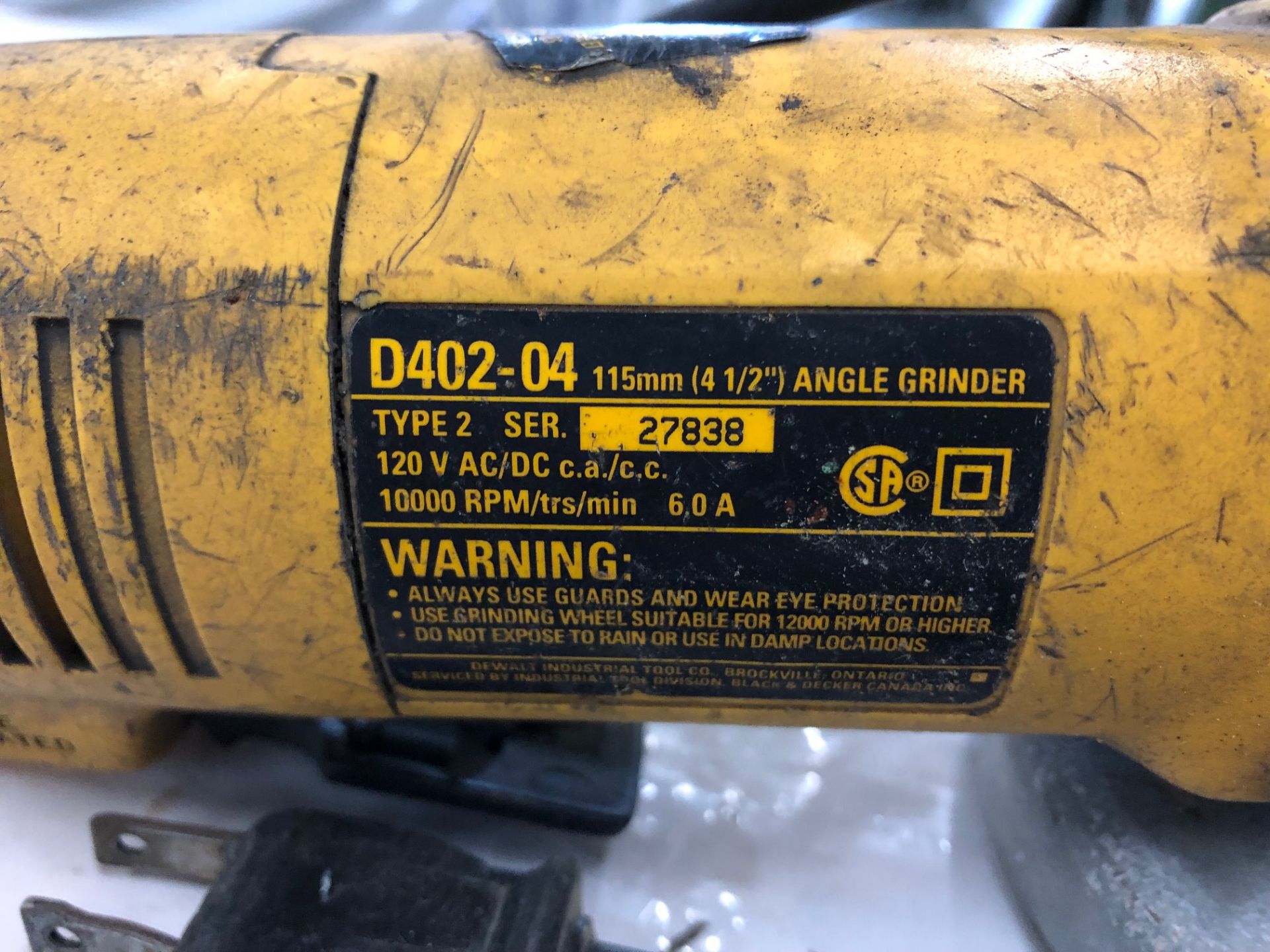 DEWALT, D402-04, 4.5", ANGLE HAND GRINDER, 110 V AC - Image 4 of 4