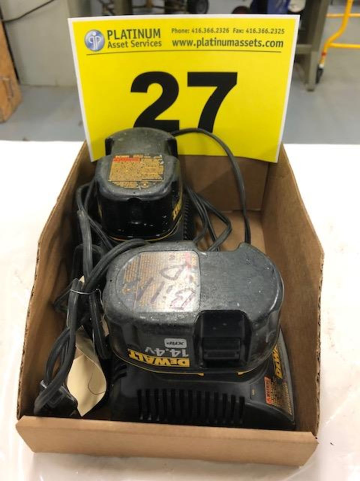 LOT OF DEWALT, 14.4 V, BATTERIES AND CHARGERS - Image 4 of 4