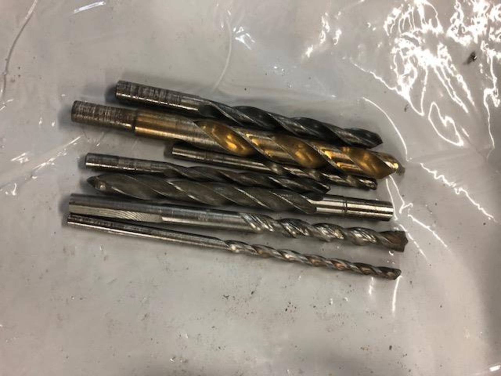 LOT OF ASSORTED DRILL BITS - Image 4 of 5