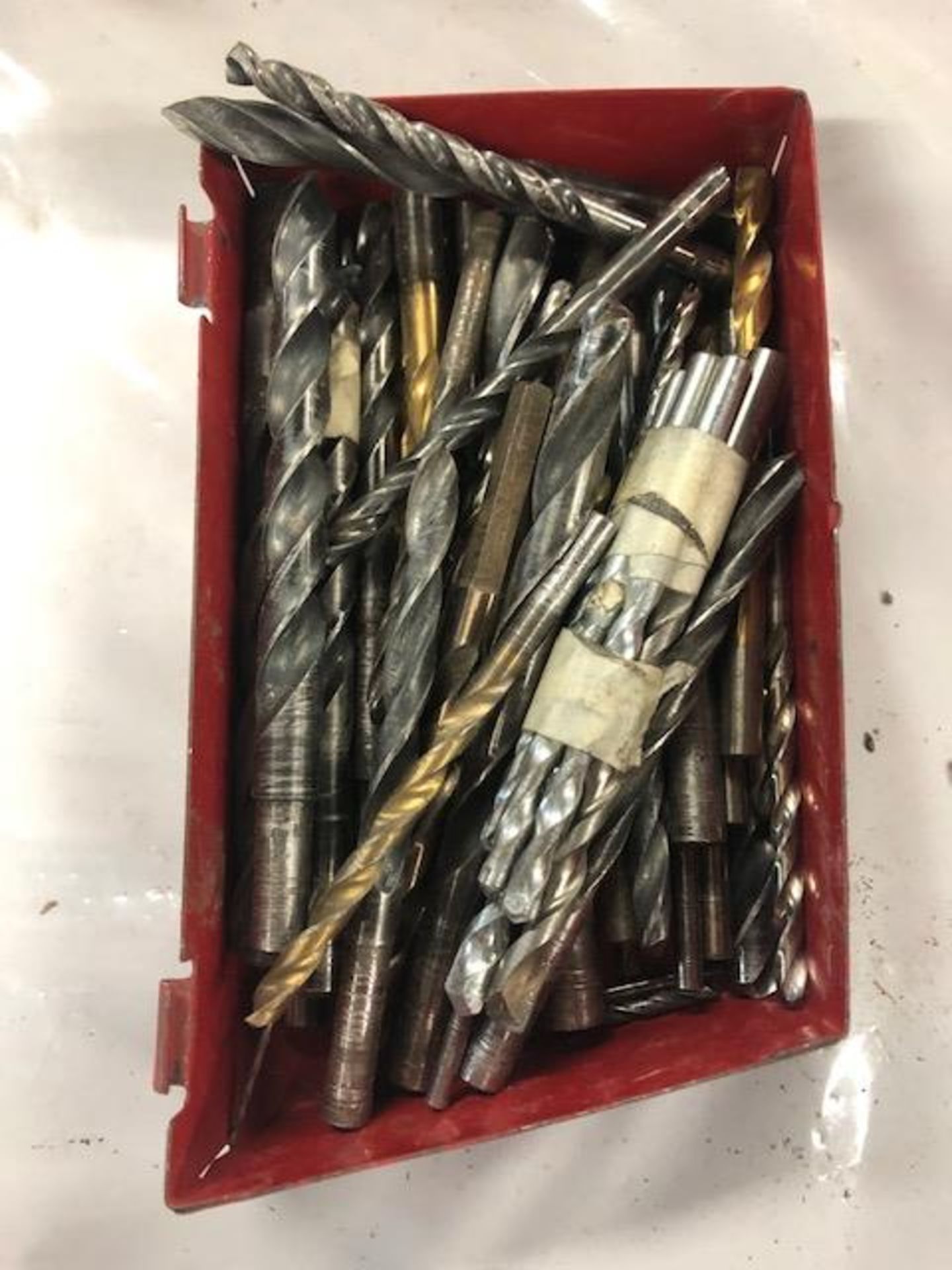 LOT OF ASSORTED DRILL BITS - Image 4 of 4