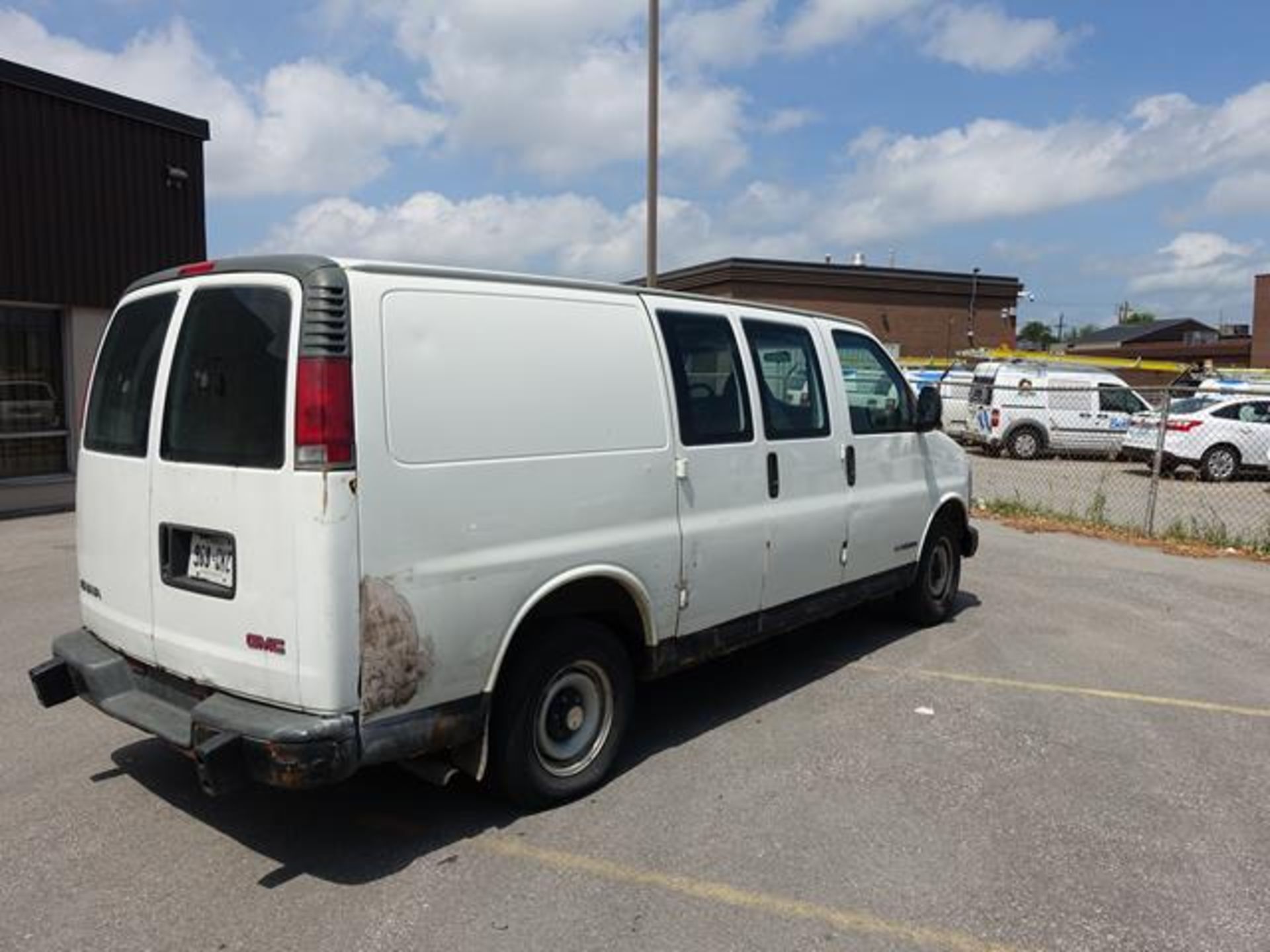 GMC, SAVANA, WORK VAN, 334,302 KM, 1999, VIN$ 1GTFG25M0X1135710 - Image 5 of 15