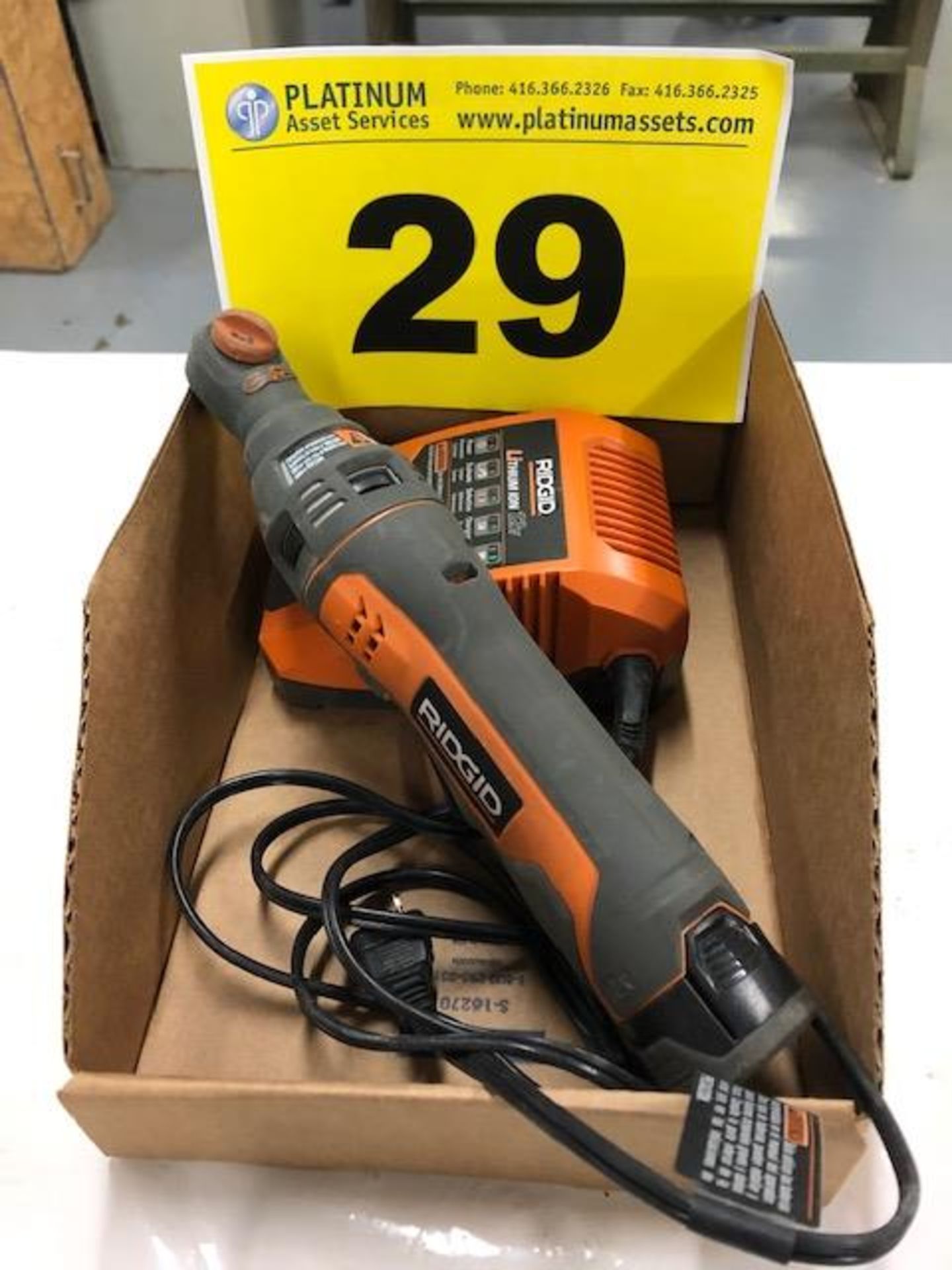 RIDGID, R8223400 12V BATTERY POWERED 3/8" RATCHET WITH CHARGER - Image 5 of 5