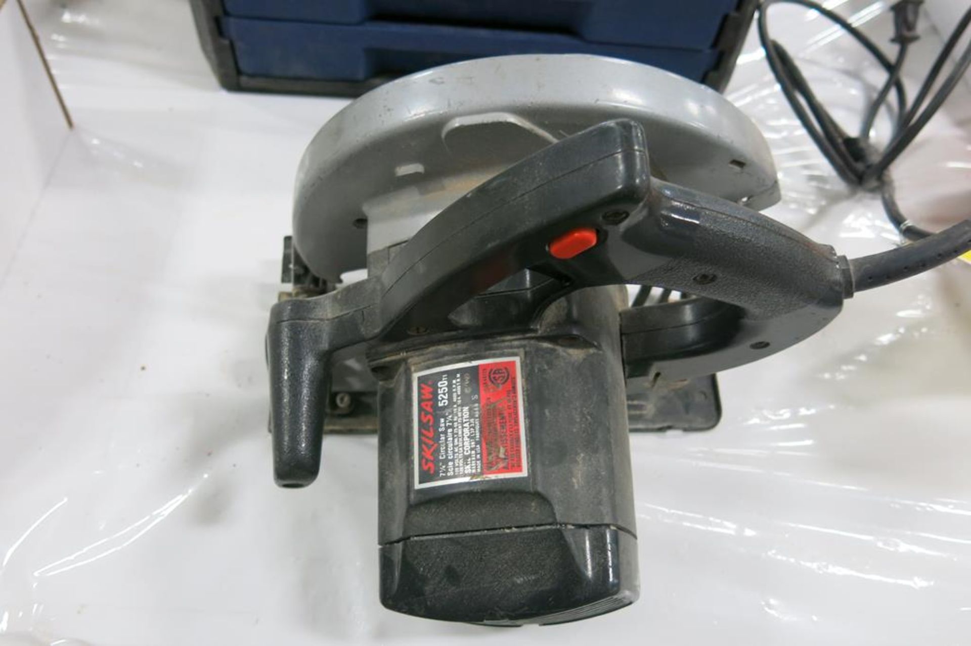 SKILL, 7 1/4", CIRCULAR SAW, 10 AMP, 4,600 RPM, 110 VAC - Image 2 of 3