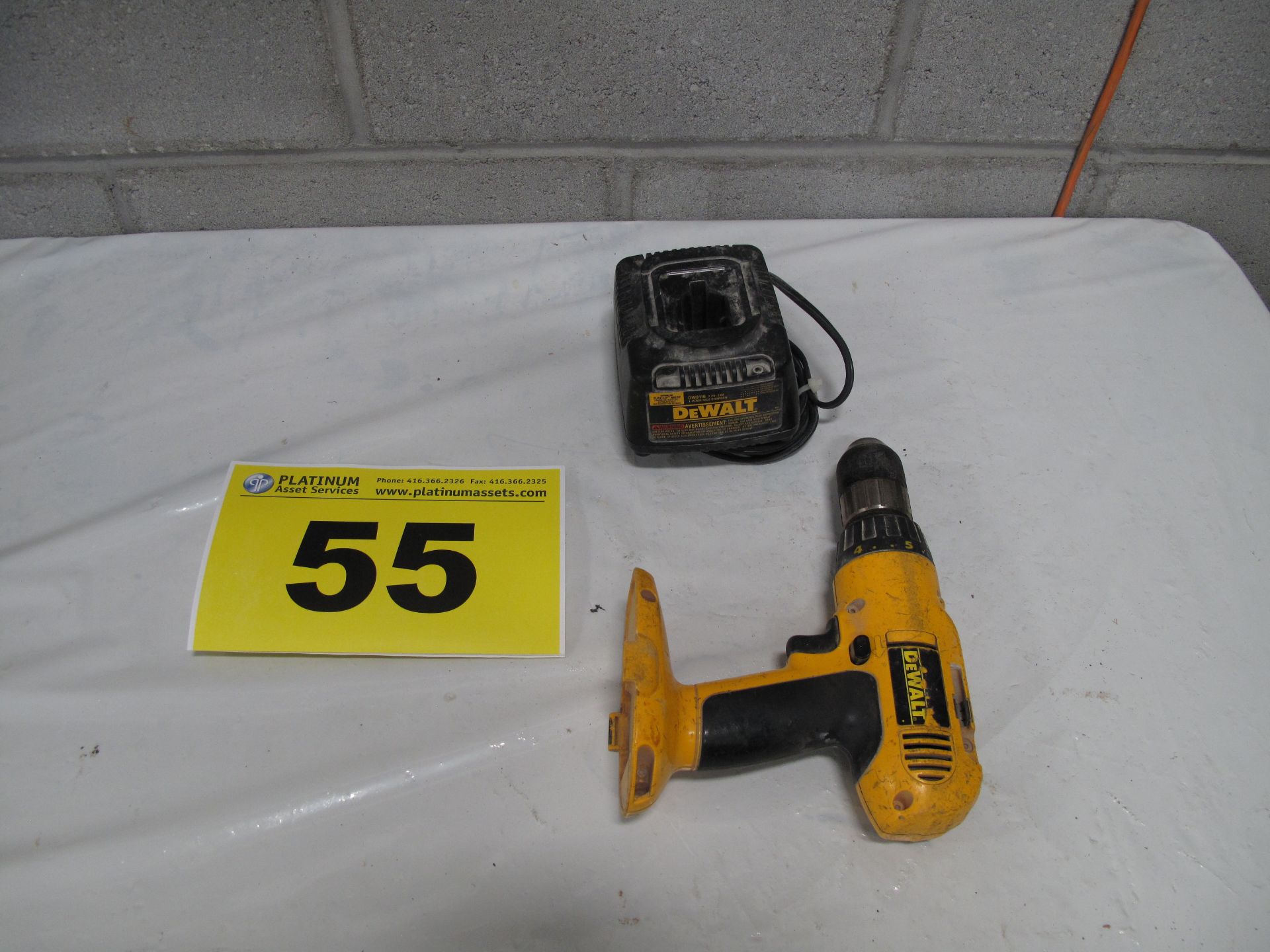 DEWALT, DW995, 1/2", CORDLESS DRILL, 18 VDC