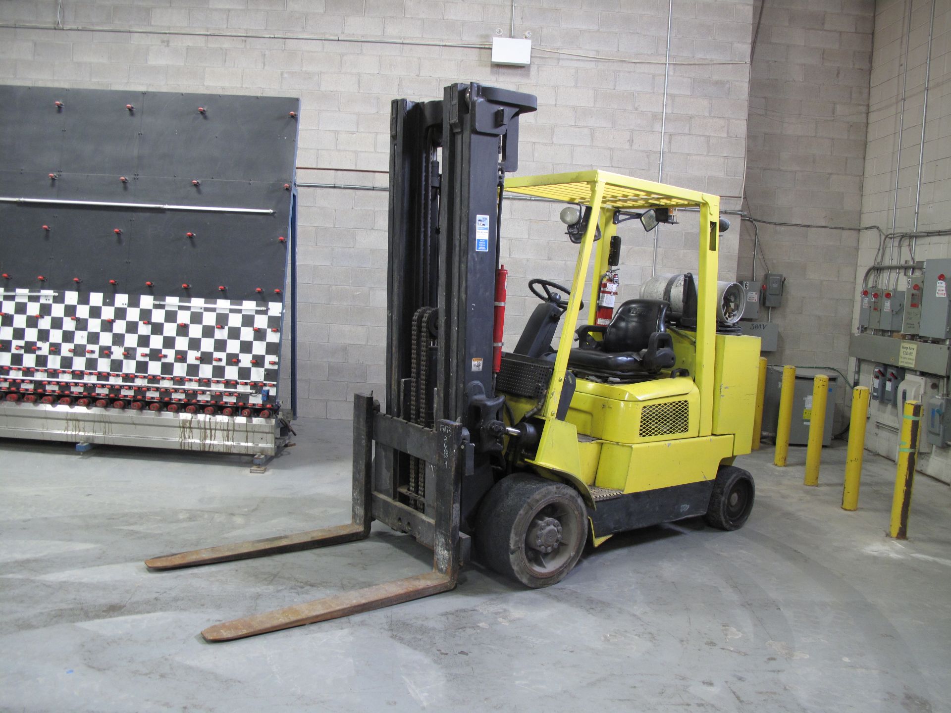 HYSTER, S120XMS-PRS, 12,000 LBS, 3 STAGE, LPG FORKLIFT, 48" FORKS, 208" MAXIMUM LIFT, 9,701 HOURS, - Image 2 of 7