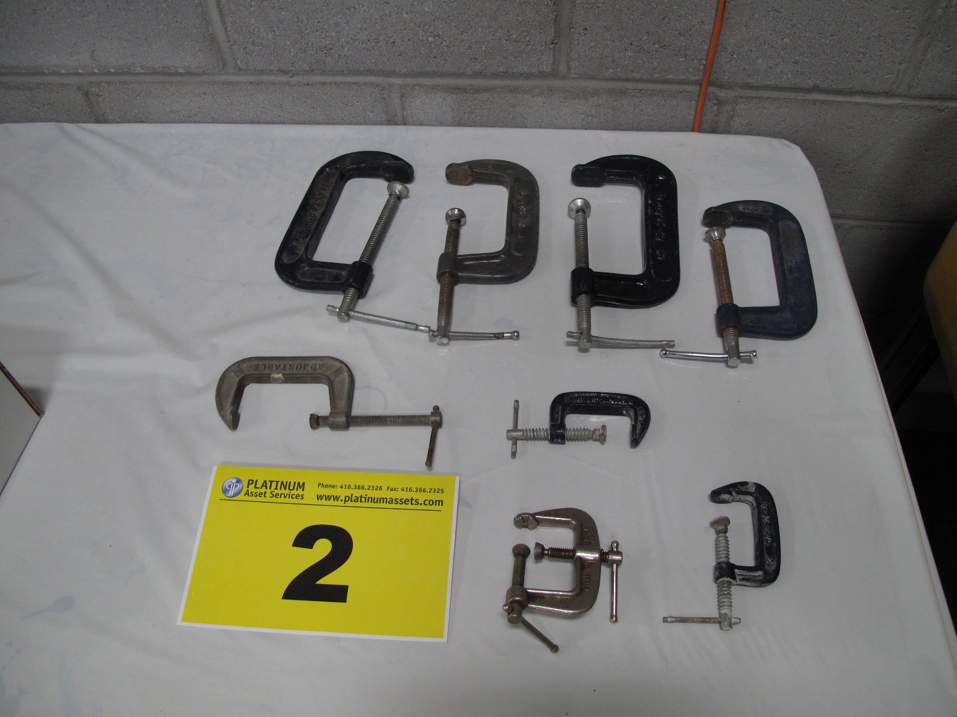 LOT OF ASSORTED C CLAMPS