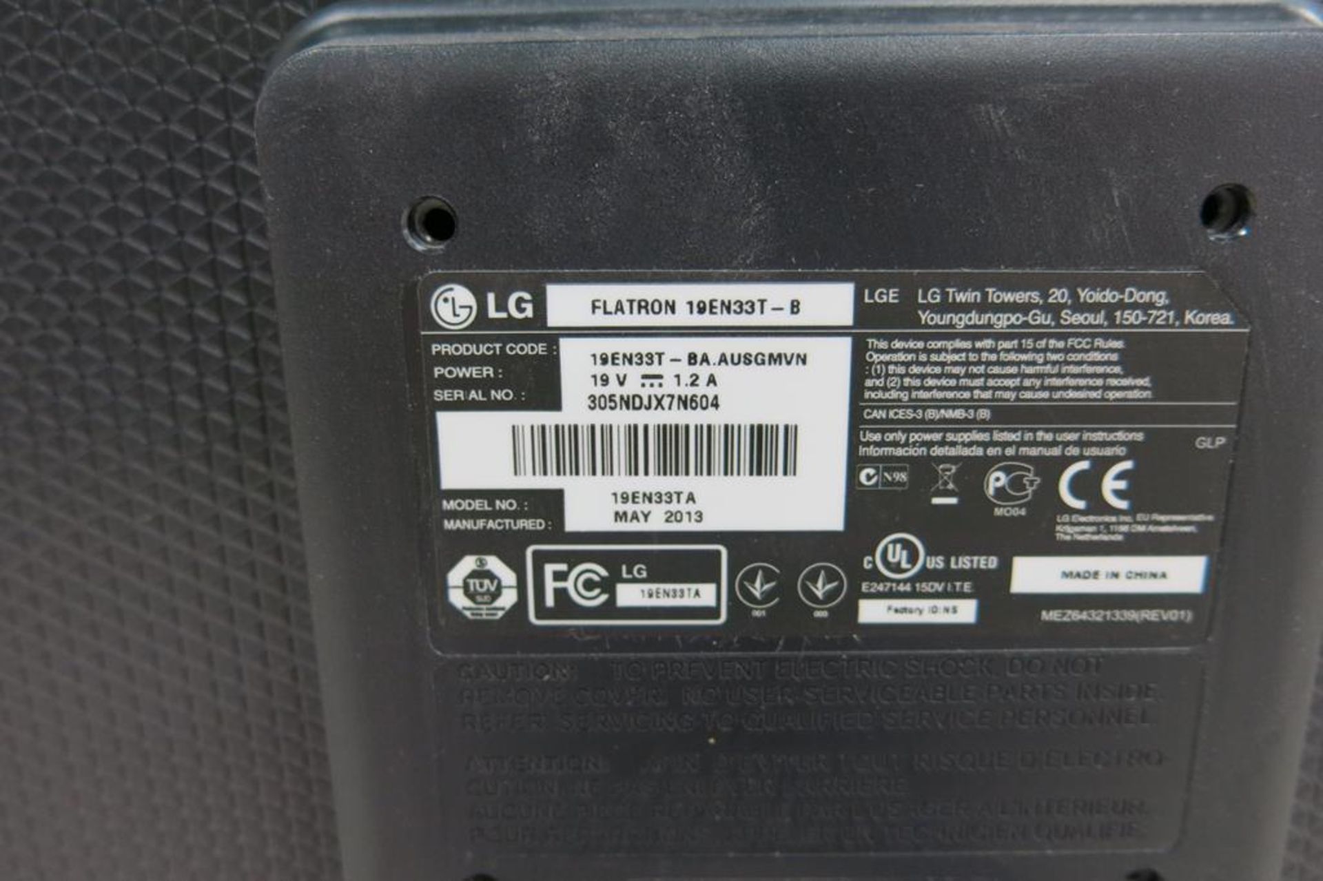 LG, 19NEN33, 19", LED COMPUTER MONITOR, S/N 305NDJX7N604, 2013 - Image 2 of 2