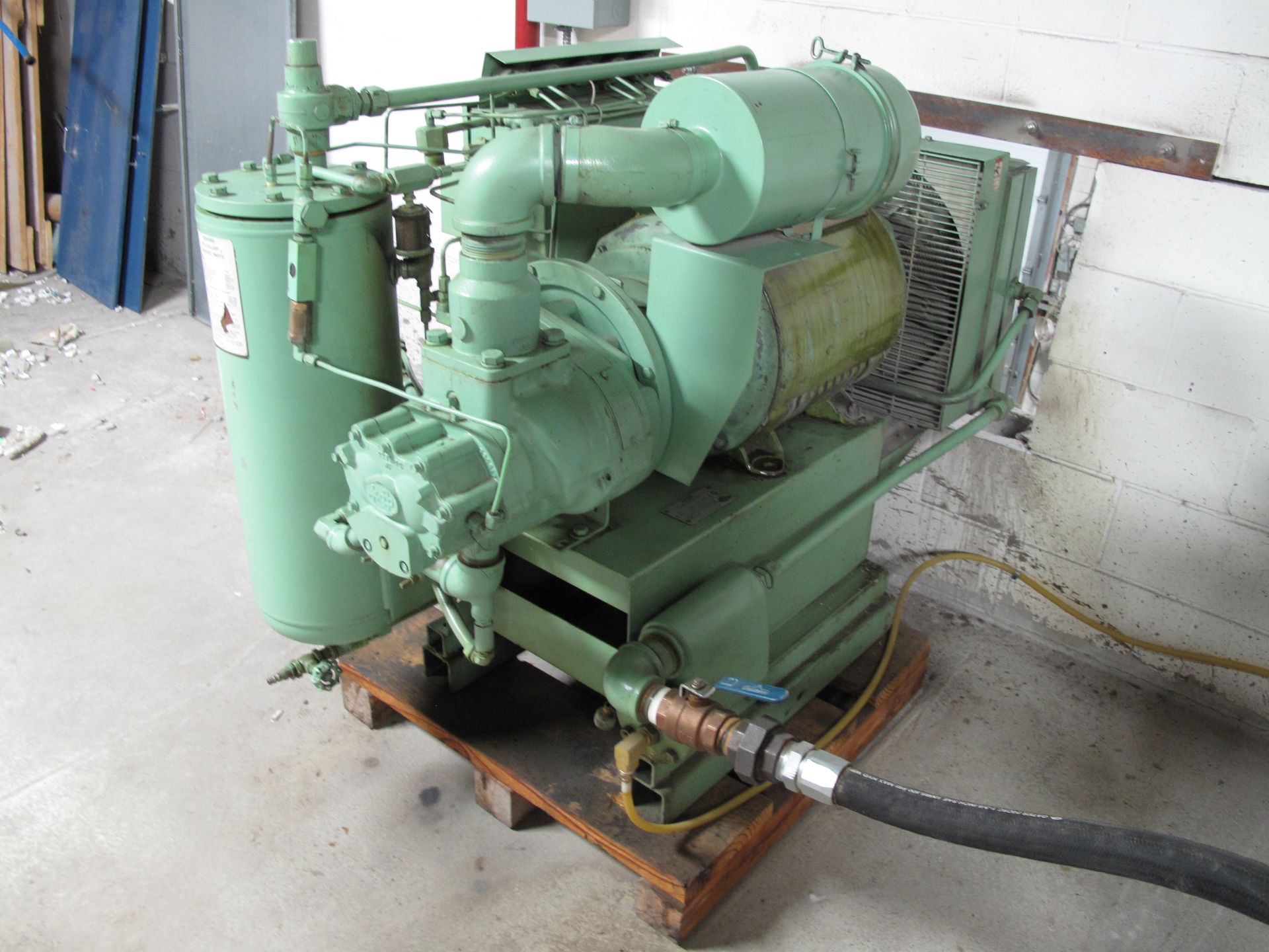 SULLAIR, LS-10, 40 HP, ROTARY SCREW, AIR COMPRESSOR, 125 PSI, 38,384 HOURS, 575 VAC, 3 PH, S/N 003- - Image 4 of 5