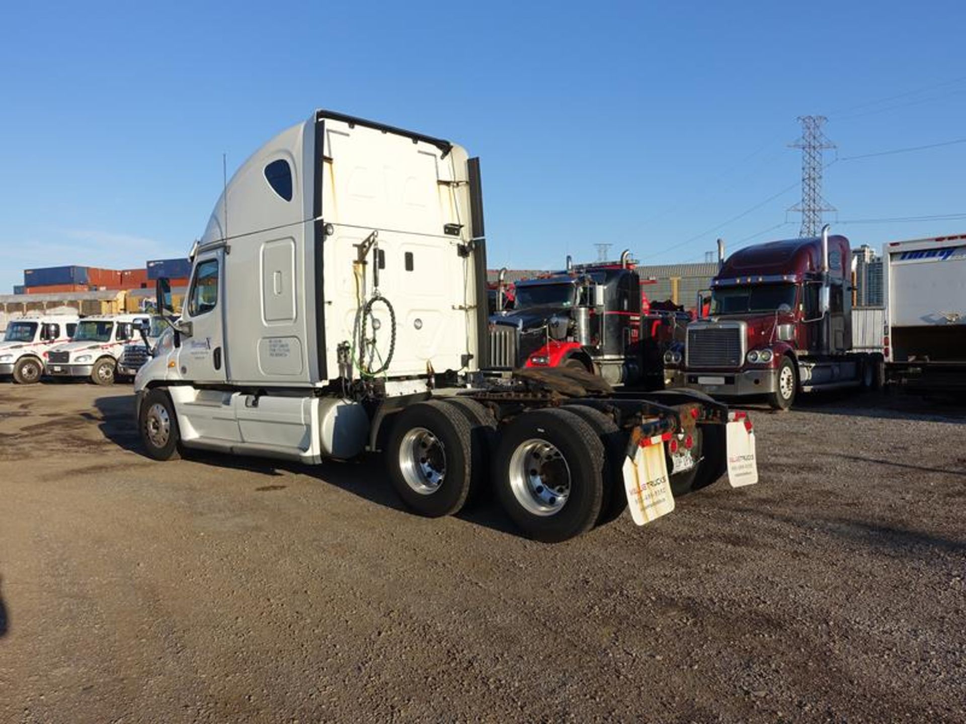 2013, FREIGHTLINER, CASCADIA 125, HIGH RISE, SLEEPER TRUCK TRACTOR, 72", SLEEPER CAB, DETROIT - Image 3 of 26