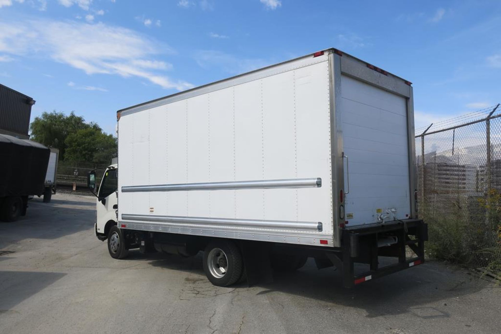 2013, HINO, 195, REEFER TRUCK, MULTIVANS, 18', INSULATED BOX, THERMOKING, T800 WHISPER, REEFER, - Image 9 of 32