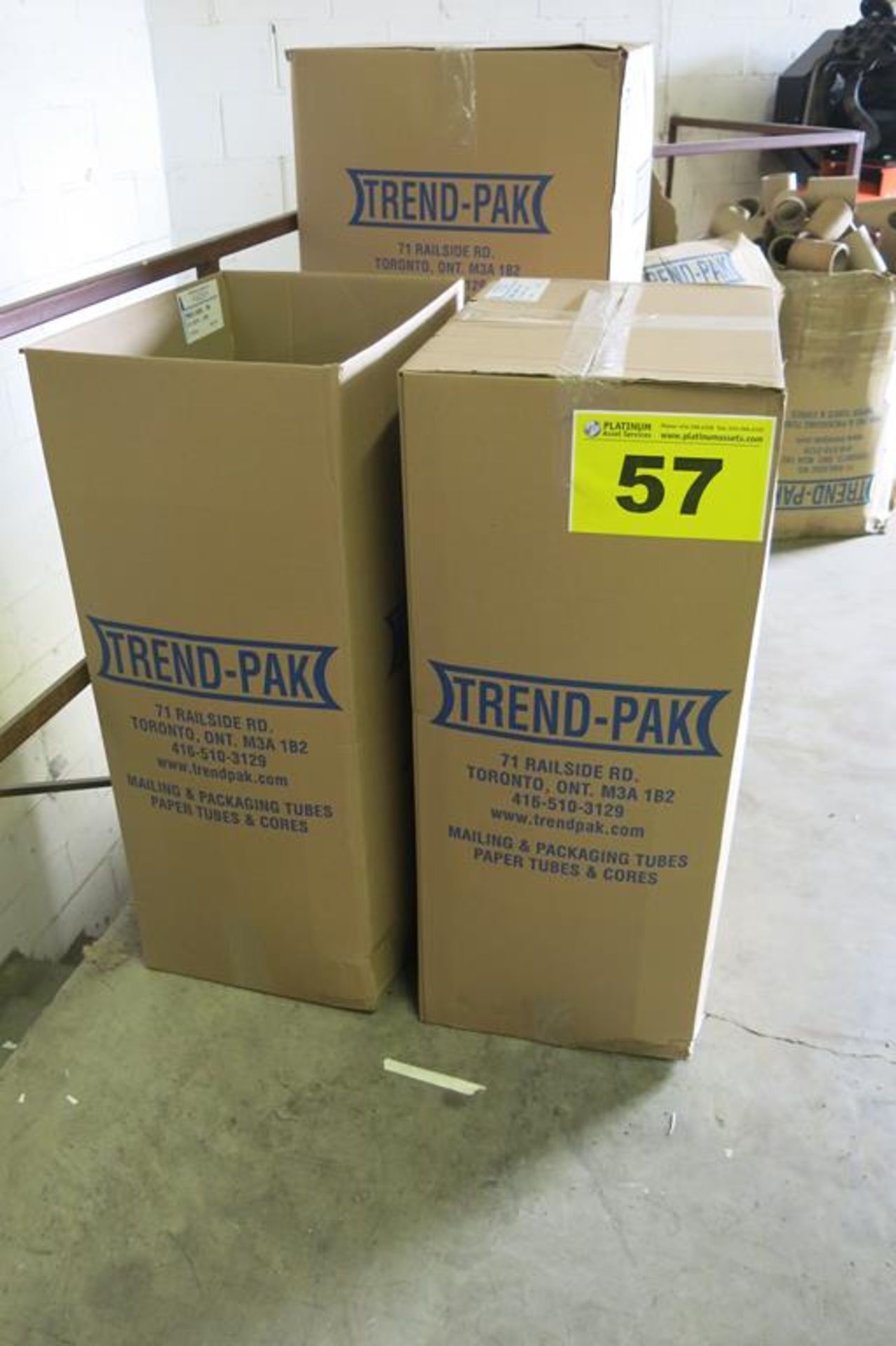 LOT OF TREND-PAK, LABEL CORES, 0.125" WALL THICKNESS